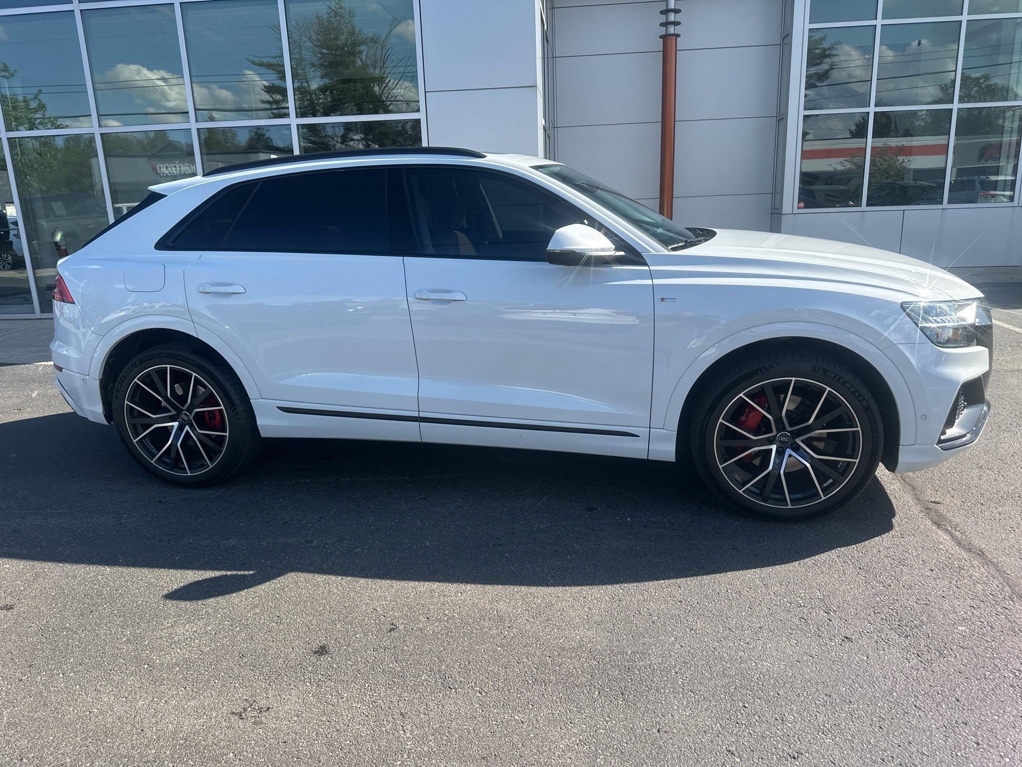 Audi Q8  2020