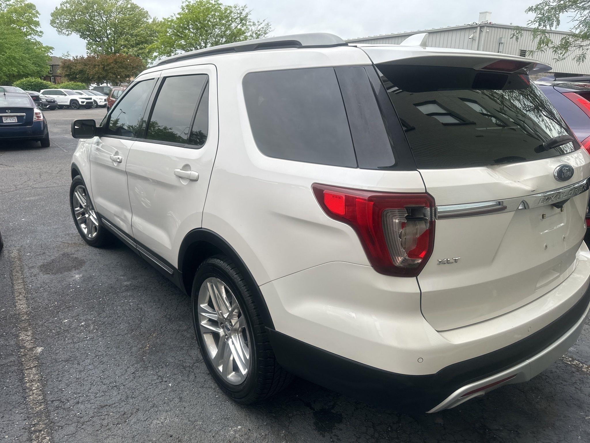 Ford Explorer  2016