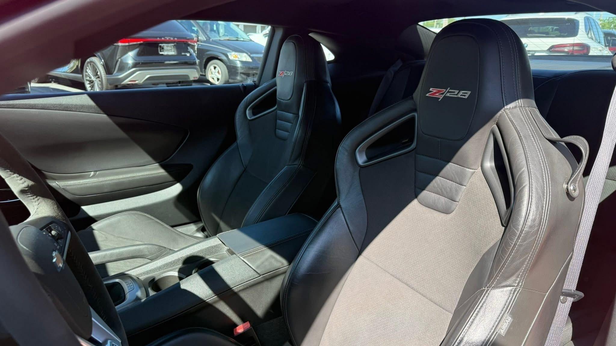 Chevrolet Camaro  2015