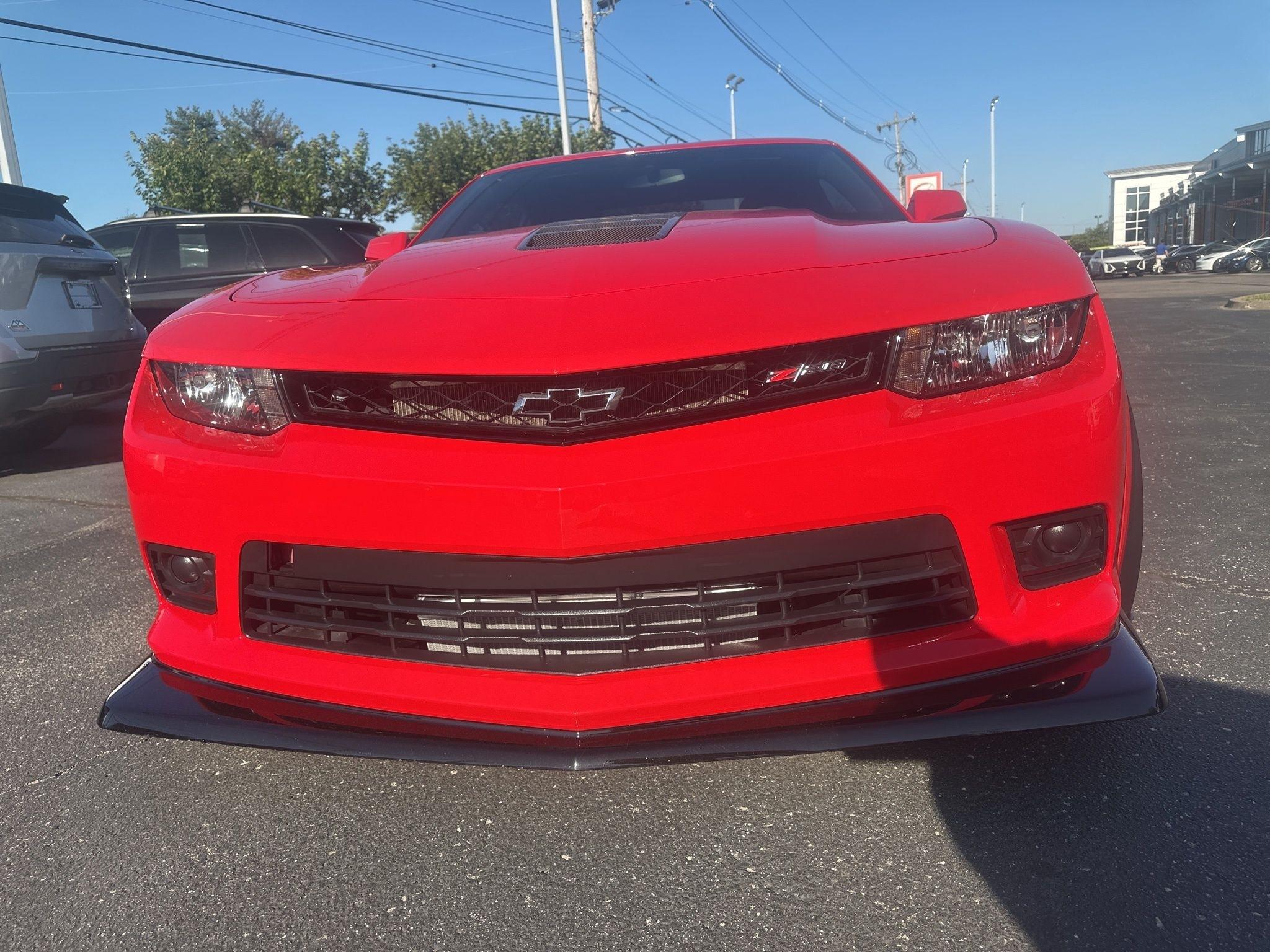 Chevrolet Camaro  2015