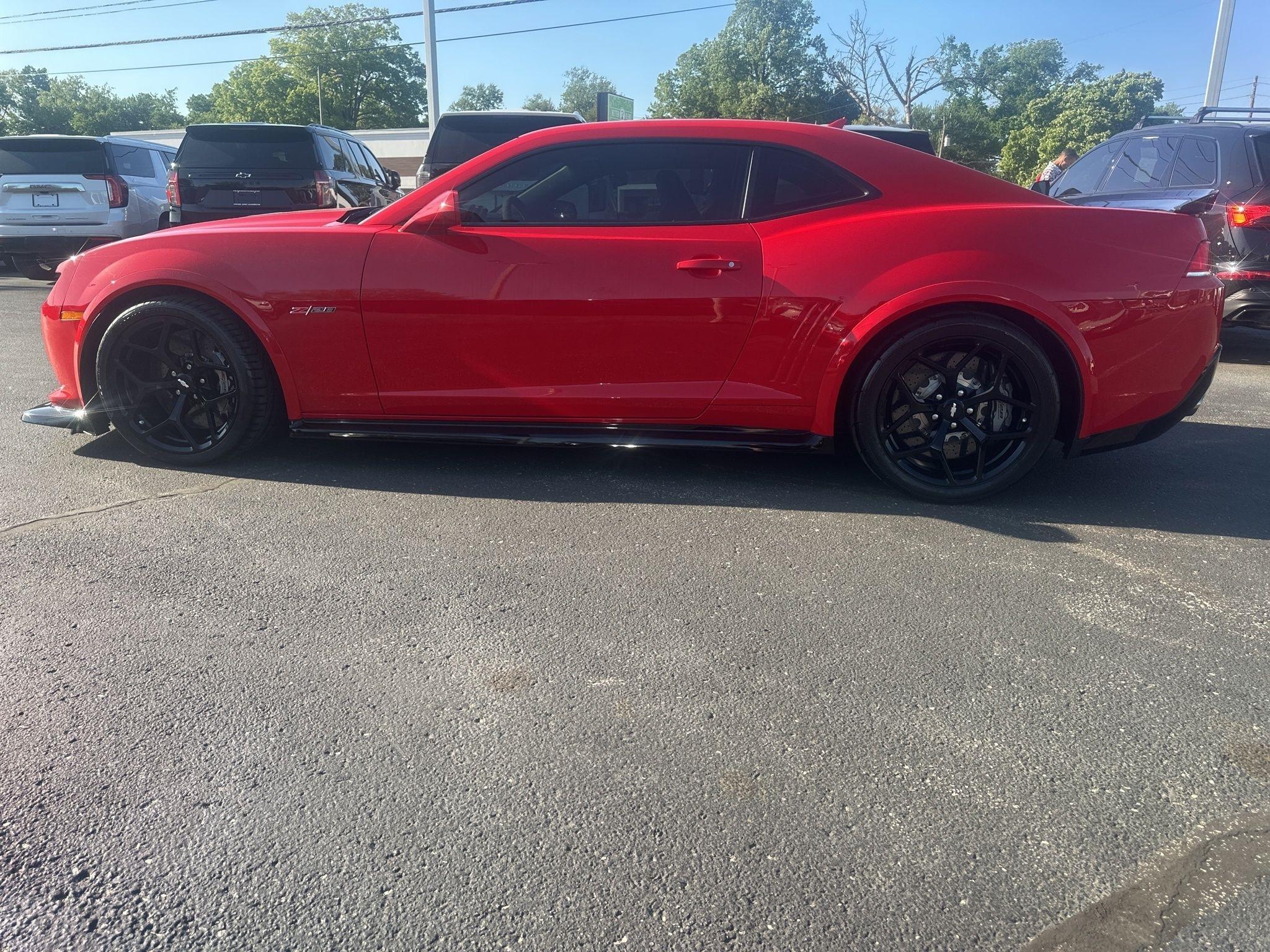 Chevrolet Camaro  2015