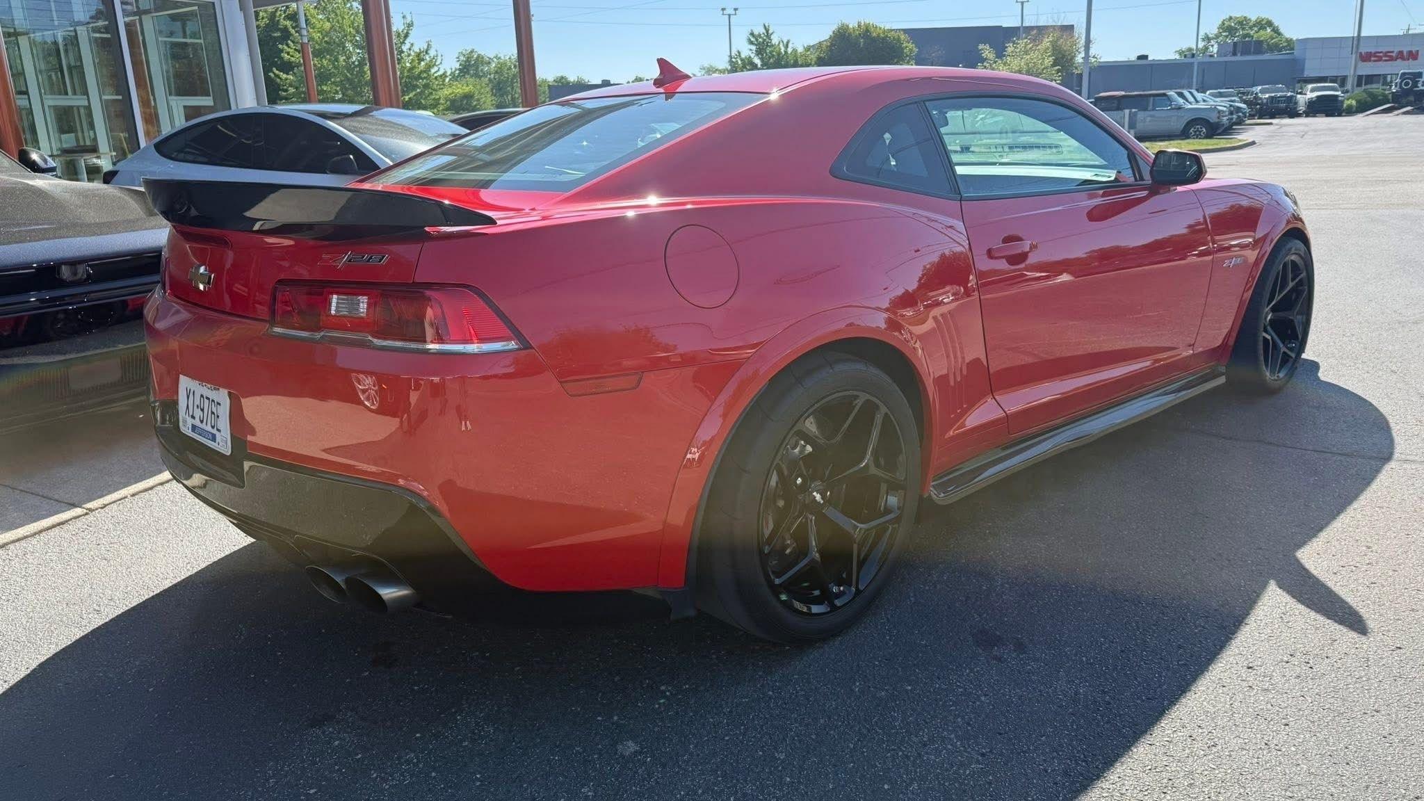 Chevrolet Camaro  2015
