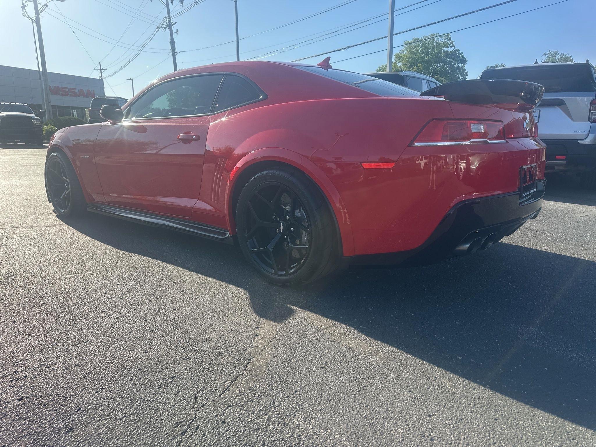 Chevrolet Camaro  2015