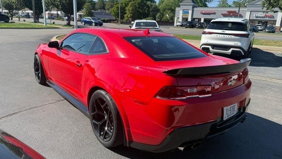 Chevrolet Camaro  2015