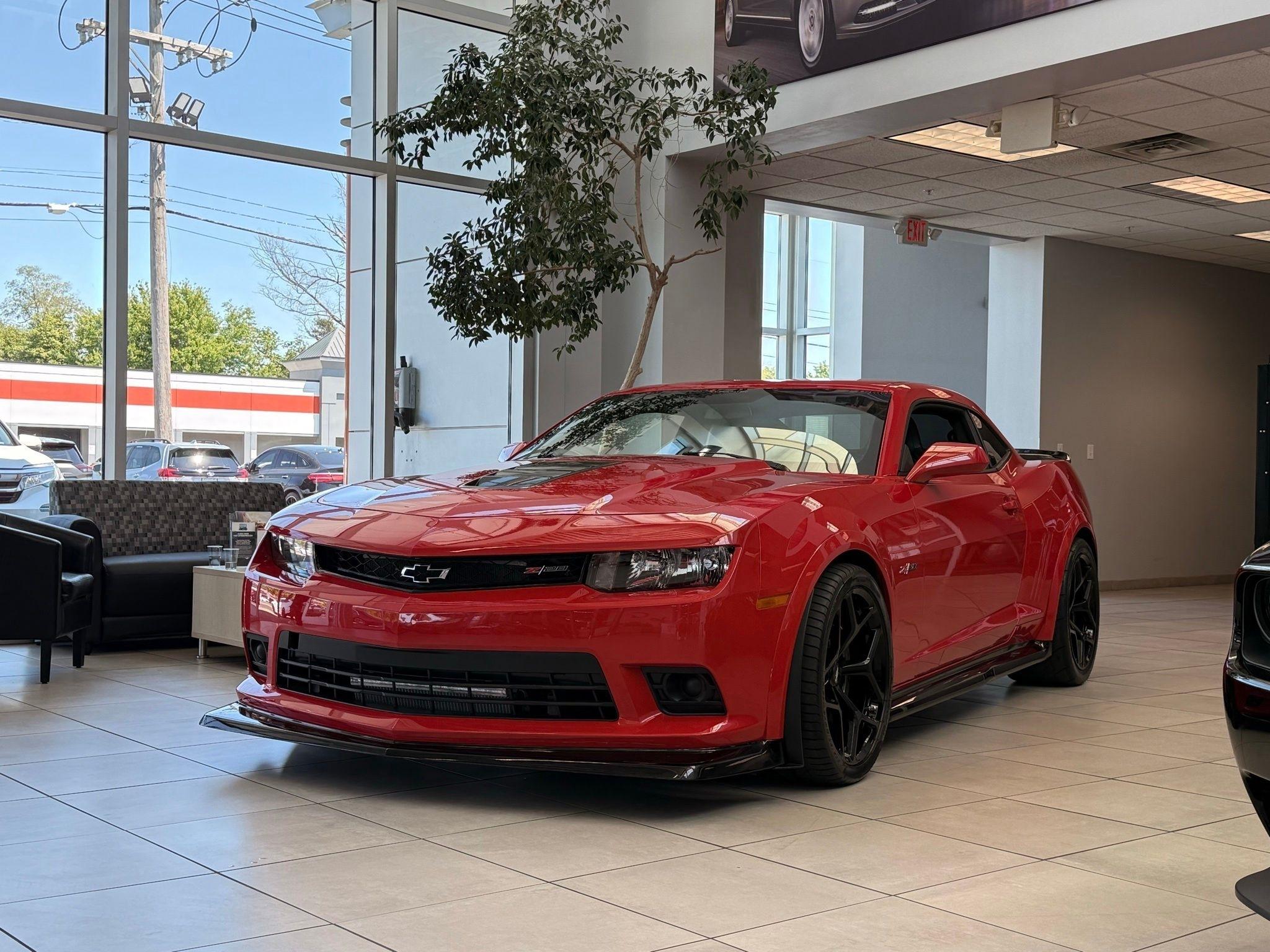 Chevrolet Camaro  2015