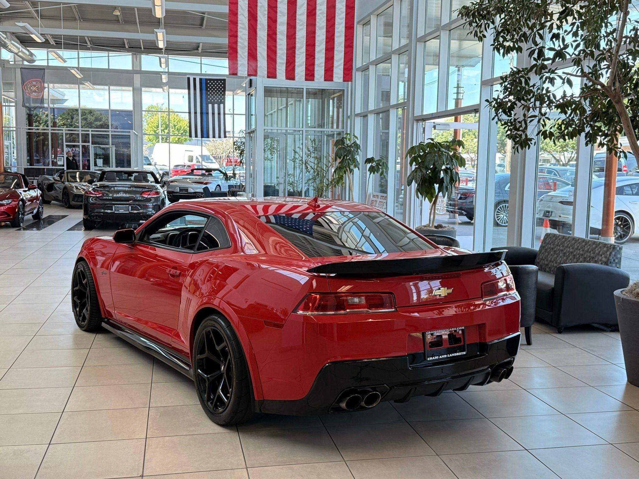 Chevrolet Camaro  2015
