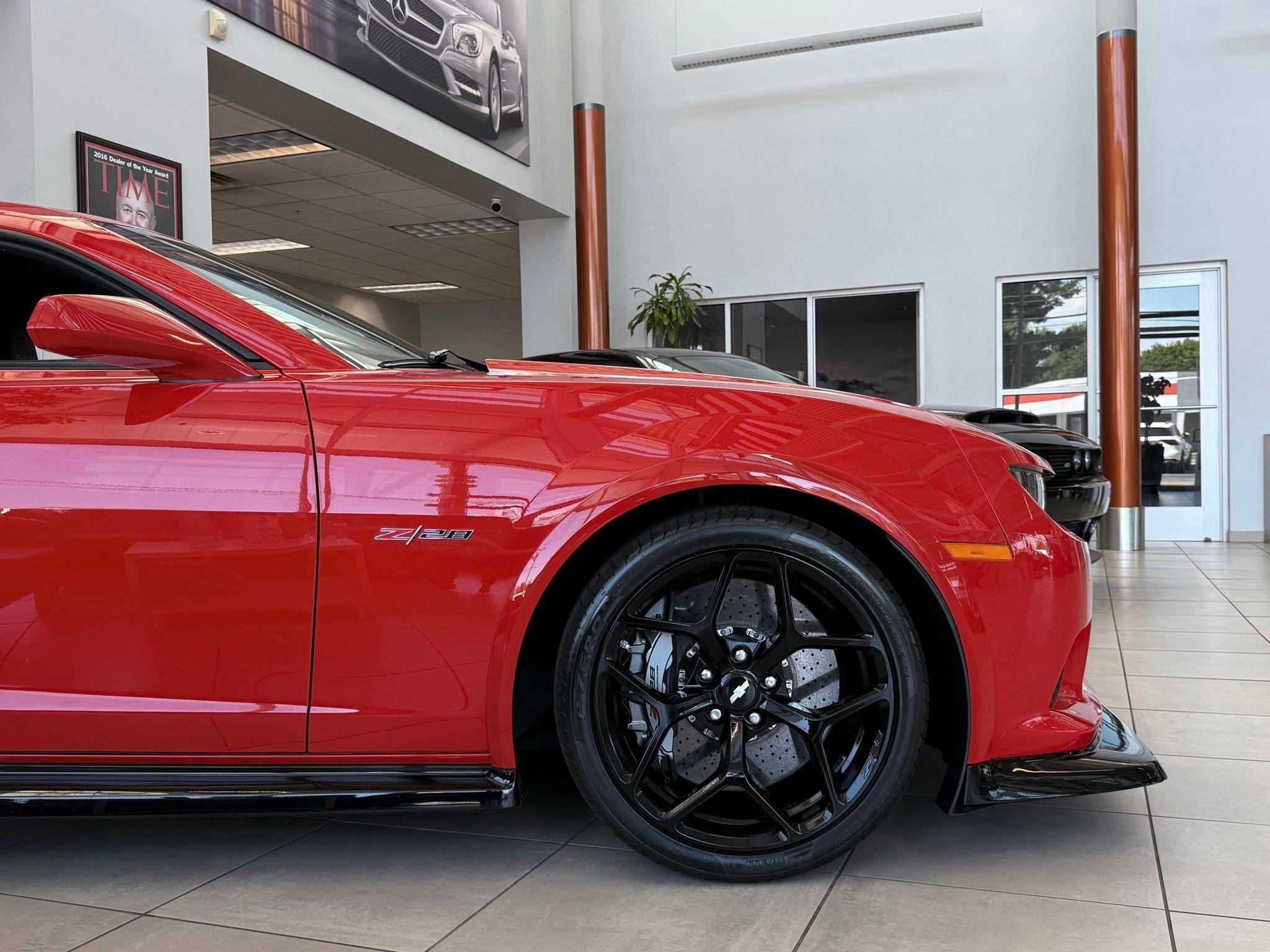 Chevrolet Camaro  2015
