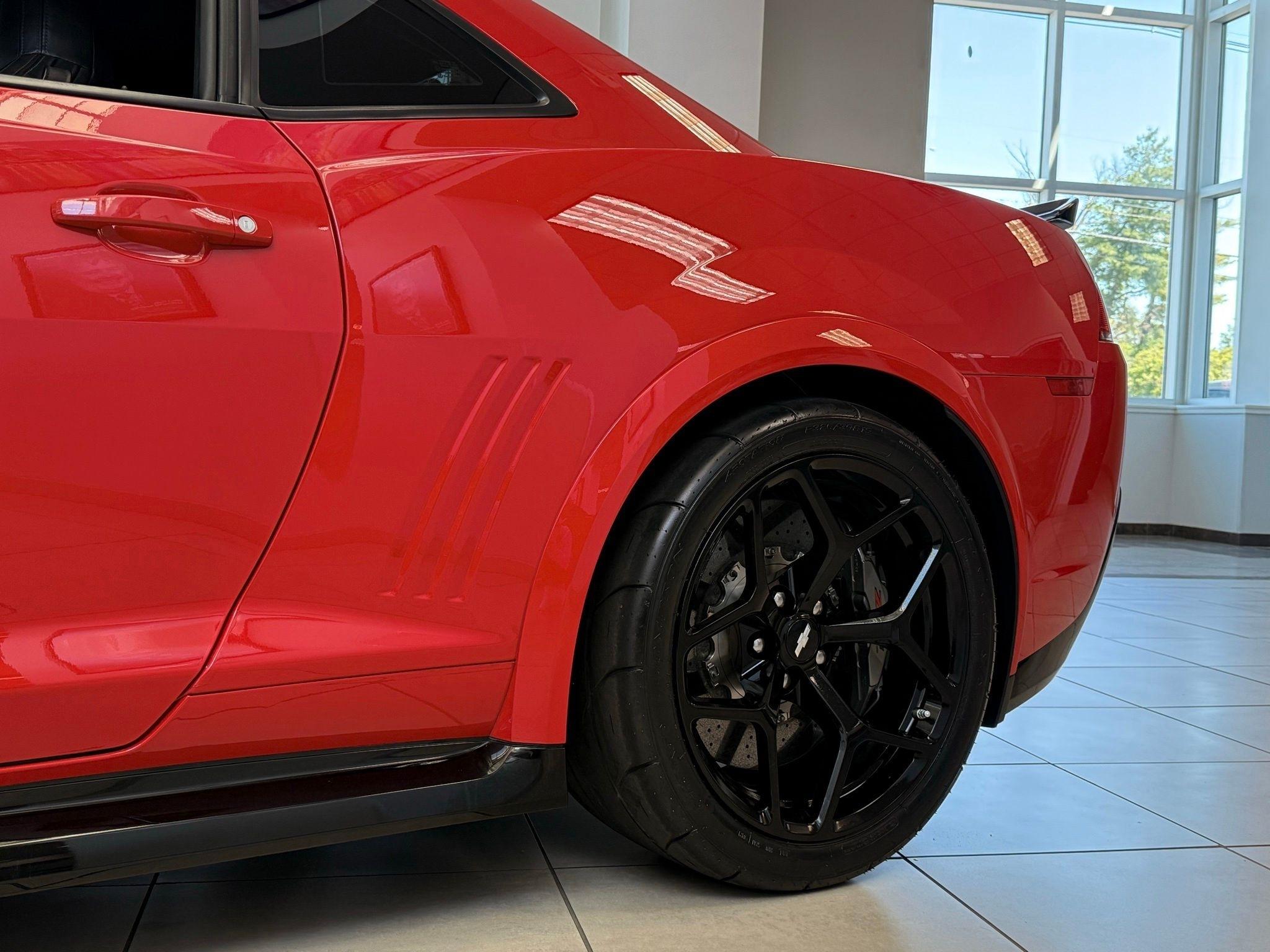 Chevrolet Camaro  2015