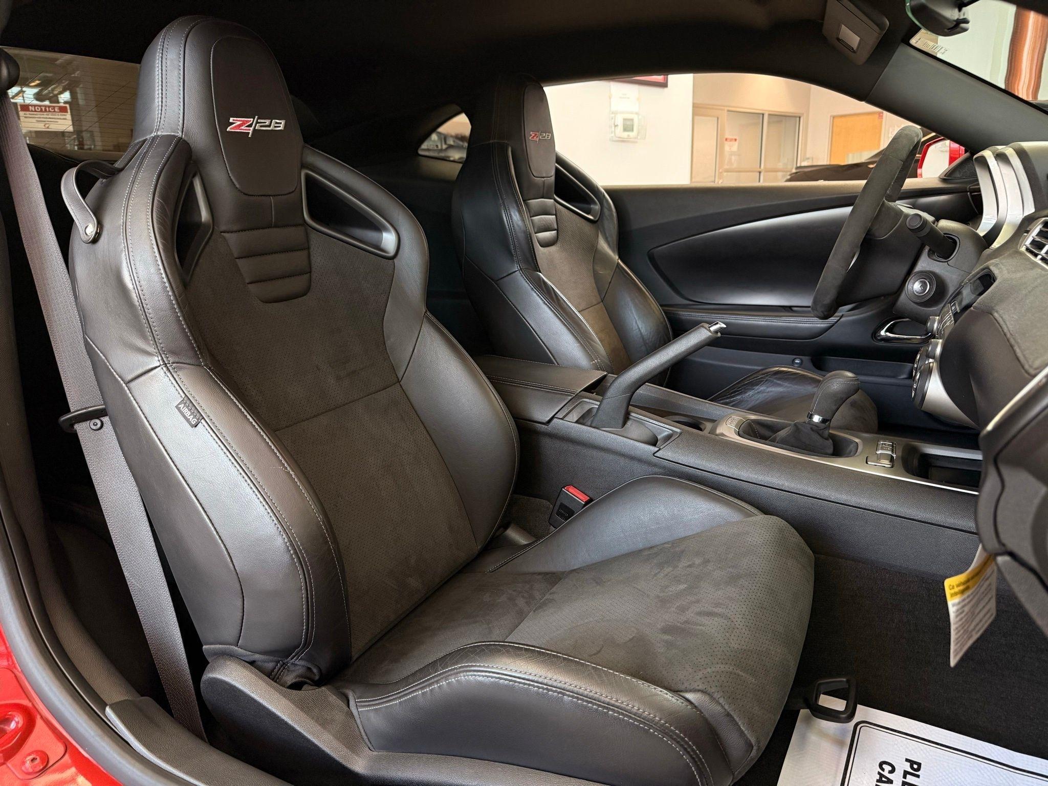 Chevrolet Camaro  2015