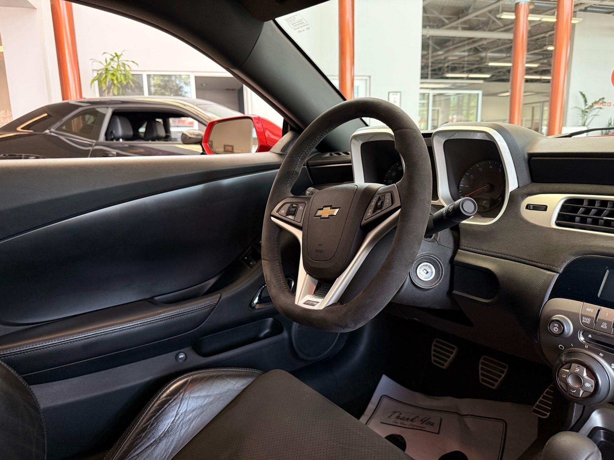 Chevrolet Camaro  2015