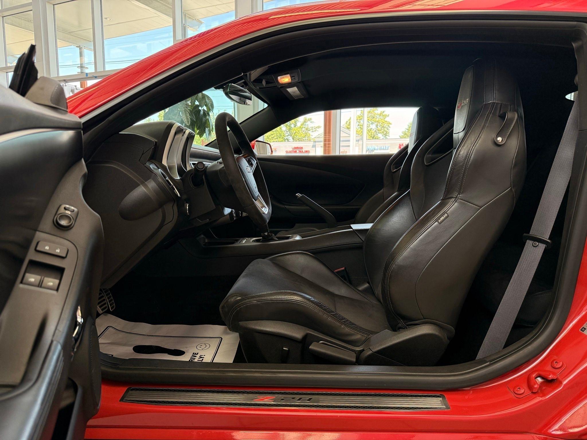 Chevrolet Camaro  2015