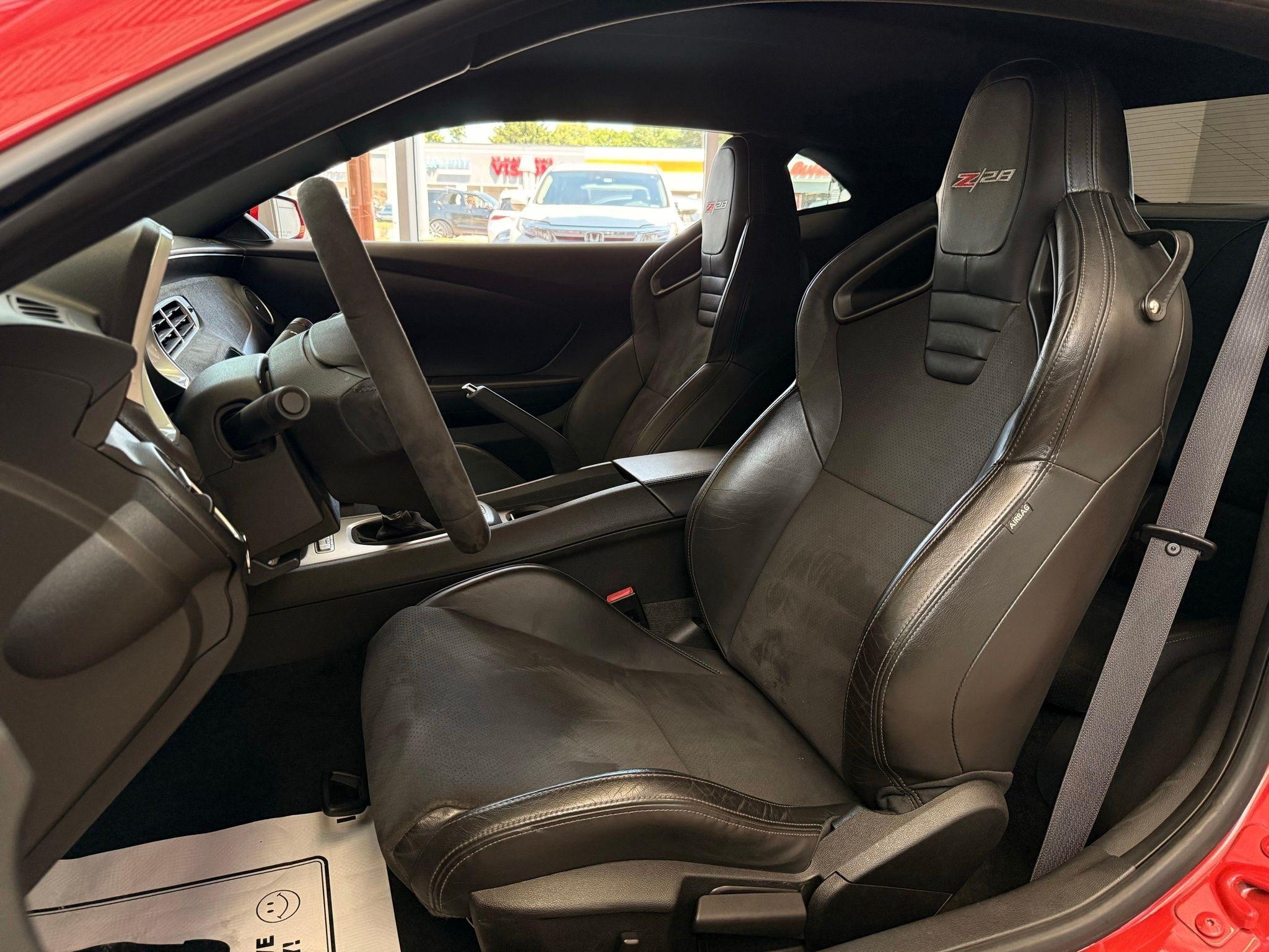 Chevrolet Camaro  2015
