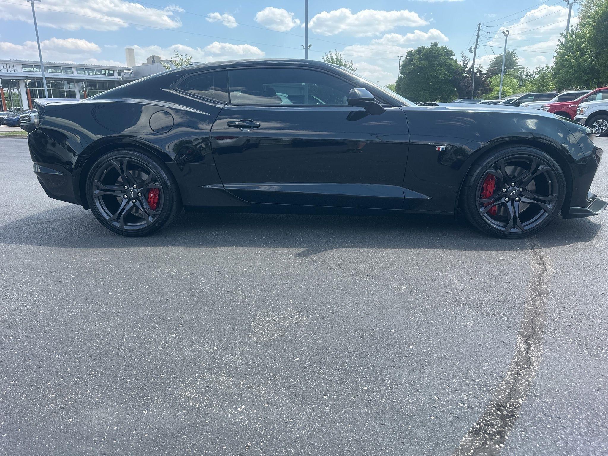 Chevrolet Camaro  2021