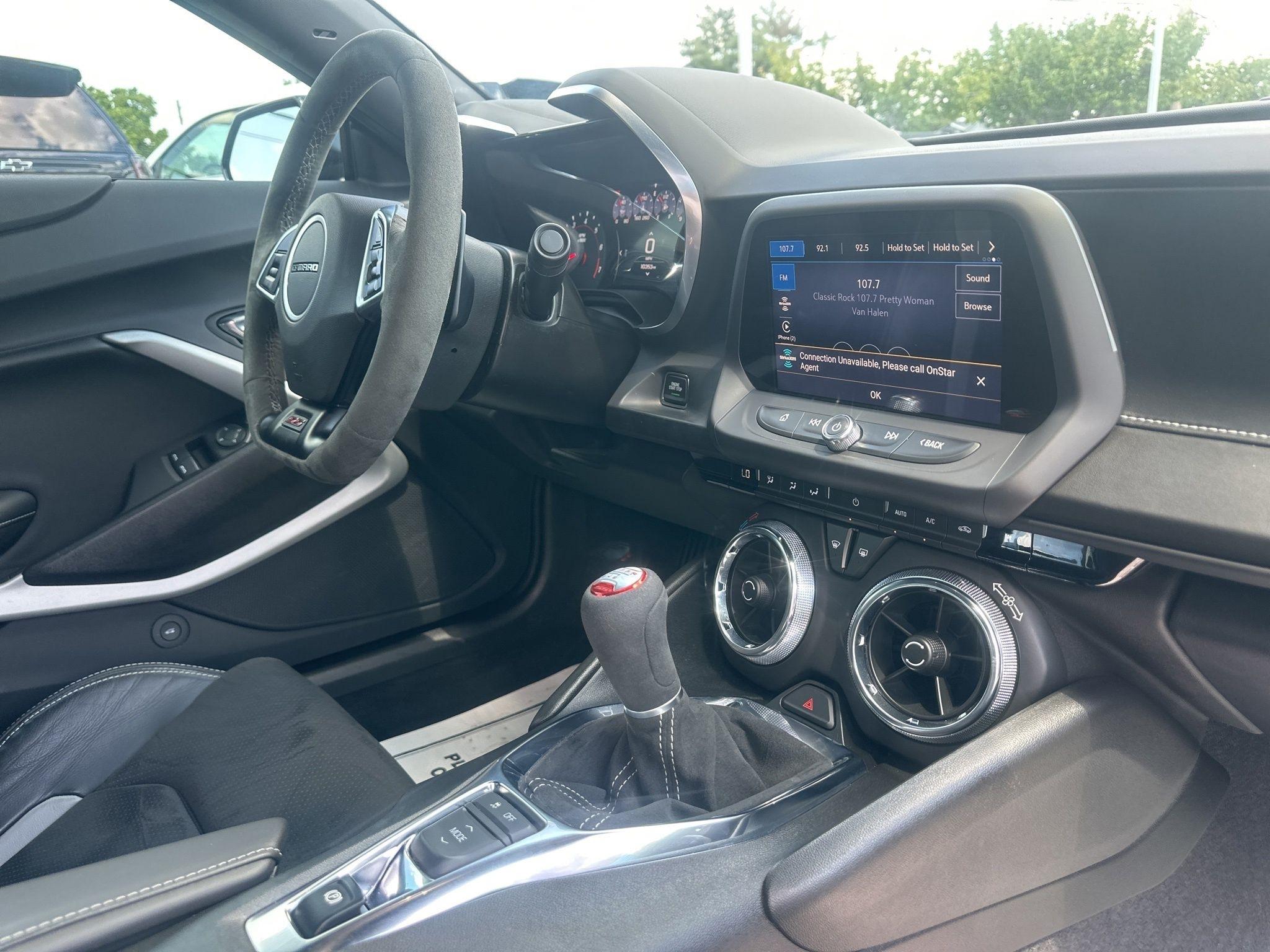 Chevrolet Camaro  2021