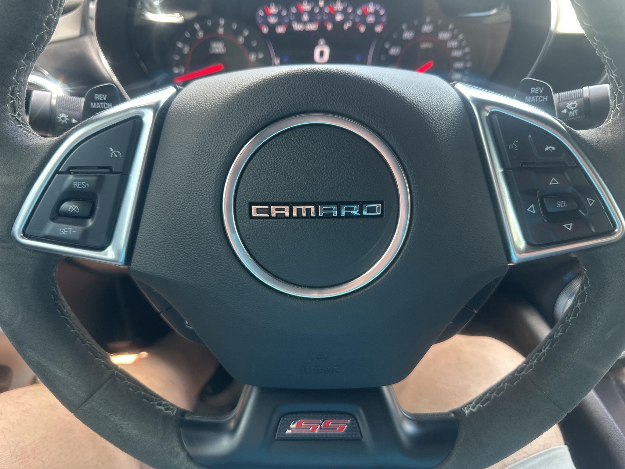 Chevrolet Camaro  2021
