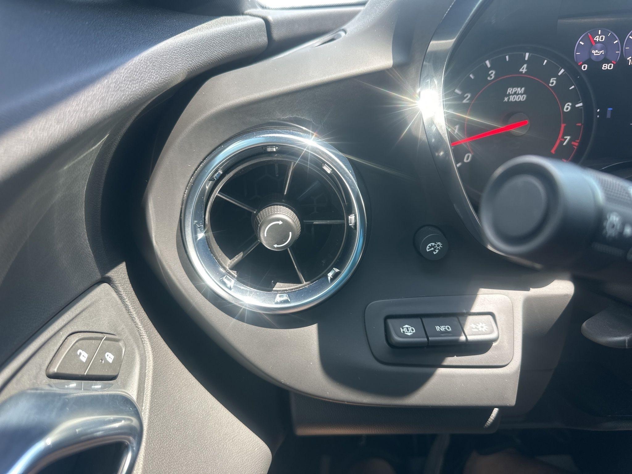 Chevrolet Camaro  2021