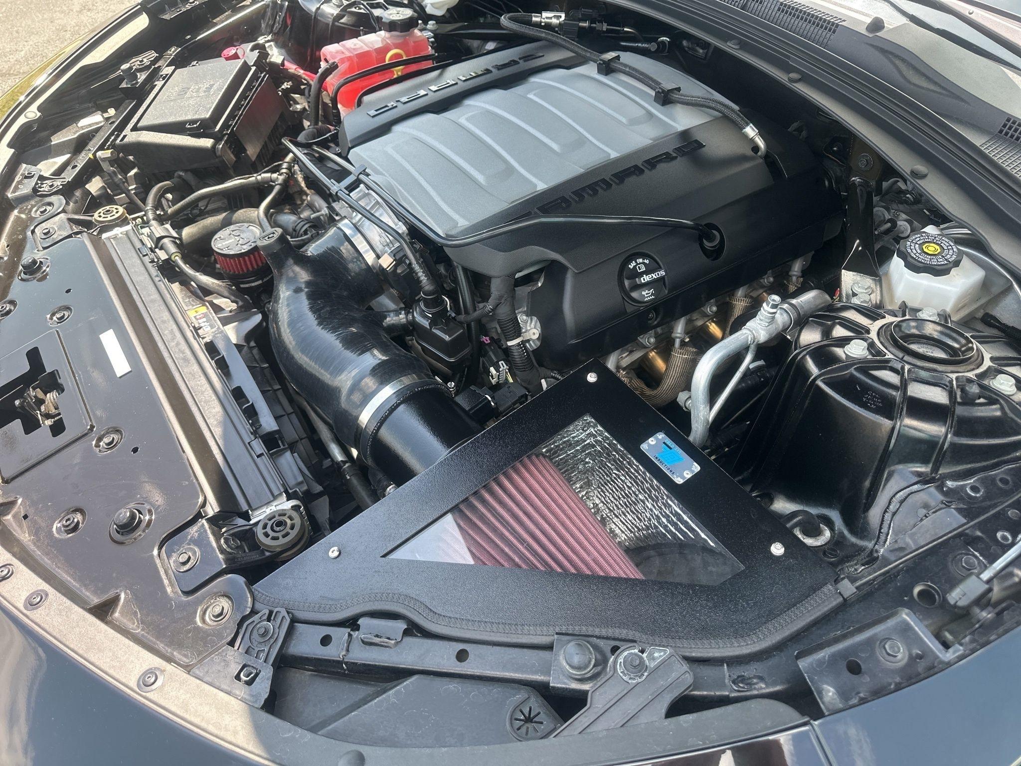 Chevrolet Camaro  2021