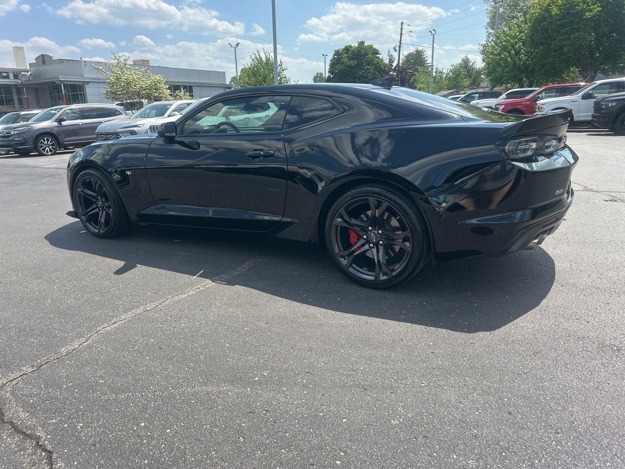 Chevrolet Camaro  2021