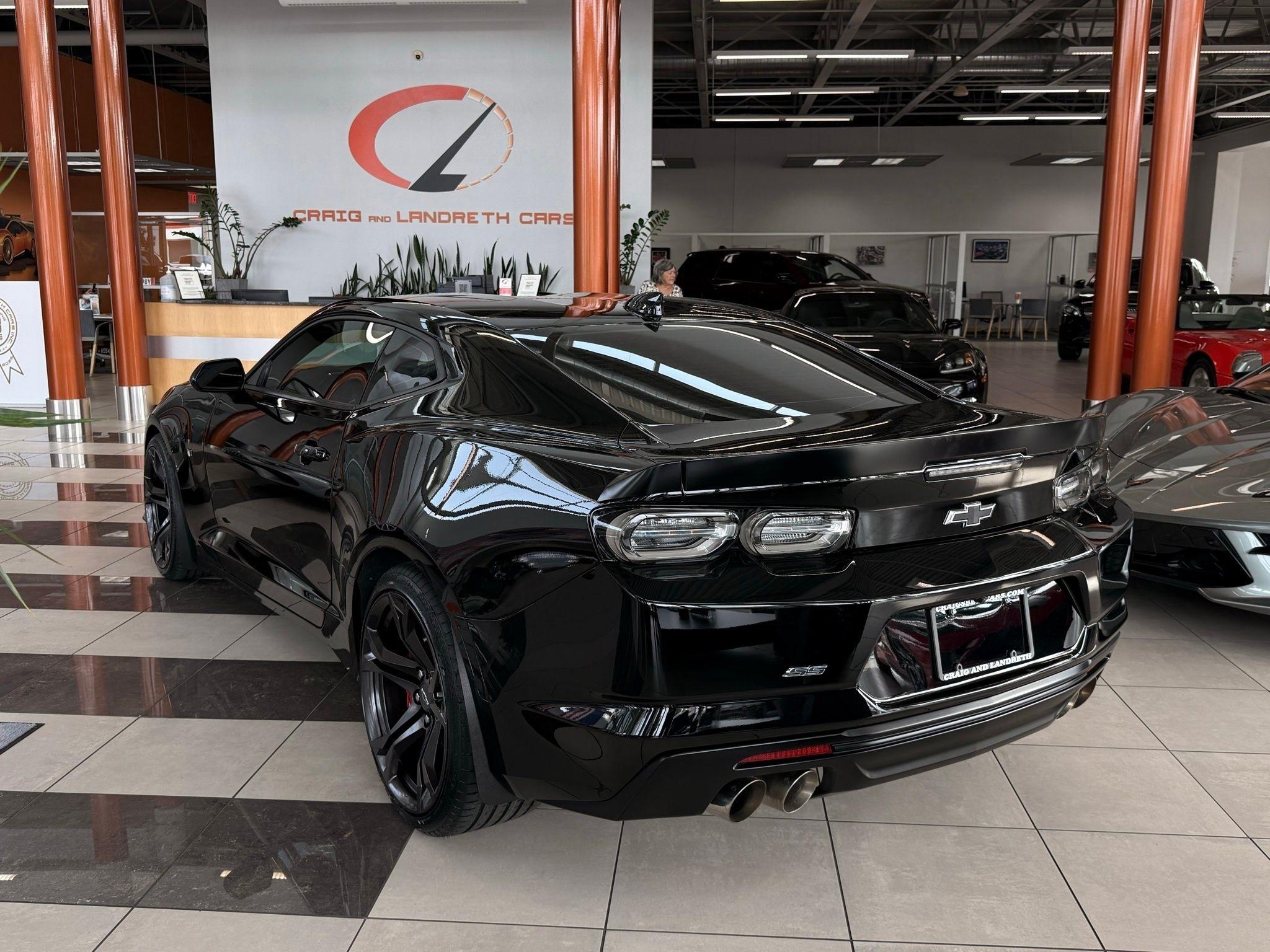 Chevrolet Camaro  2021