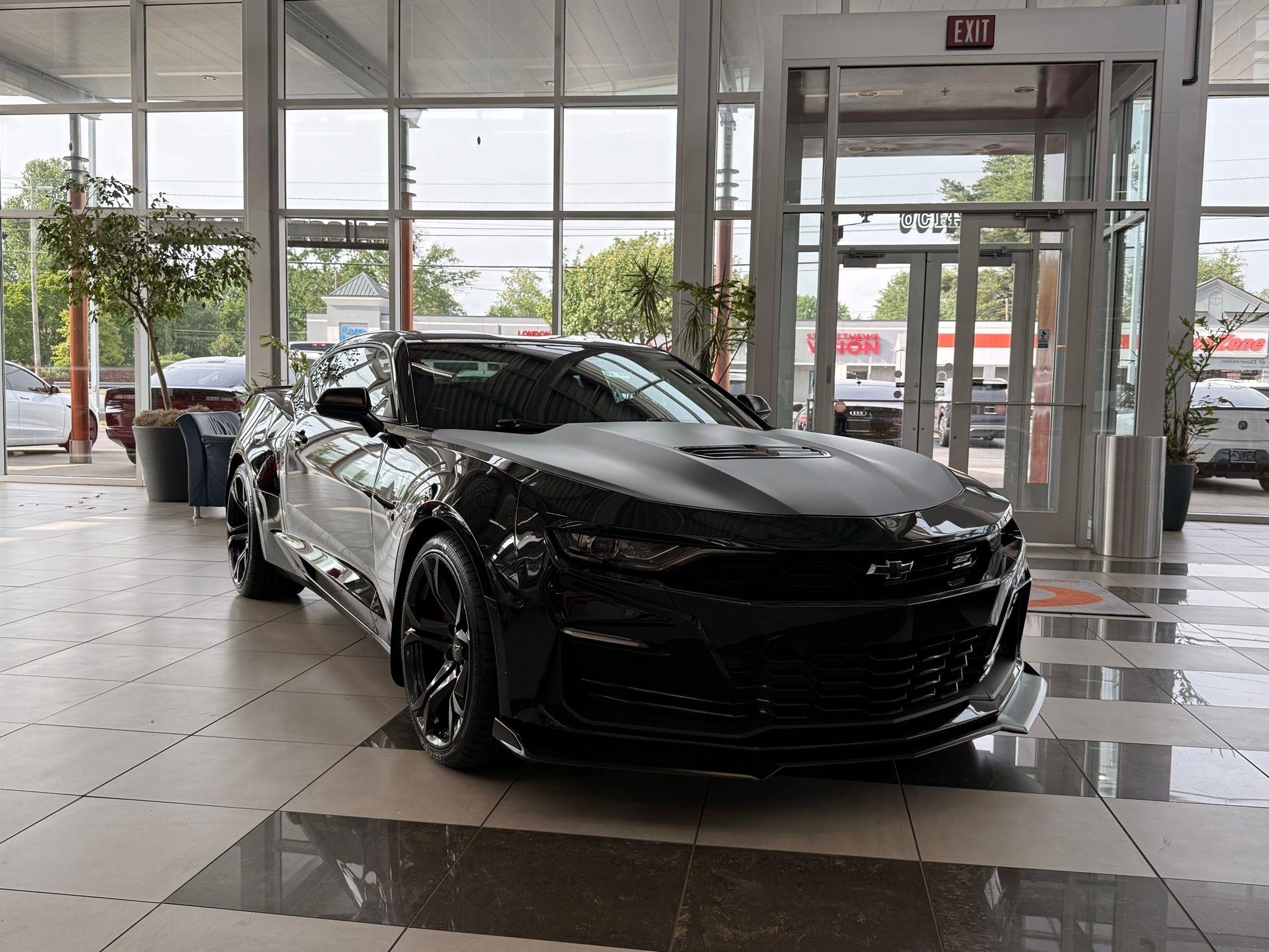 Chevrolet Camaro  2021