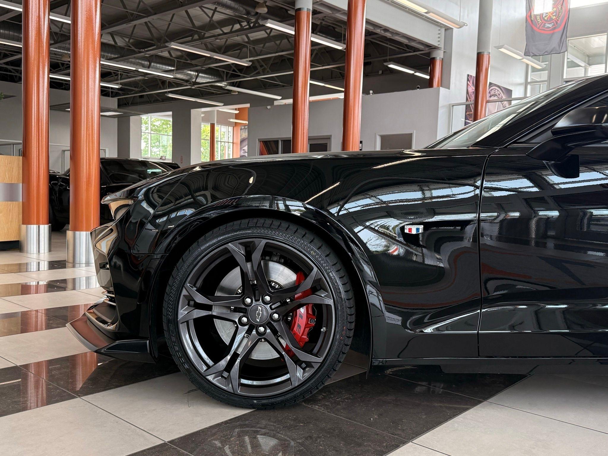 Chevrolet Camaro  2021
