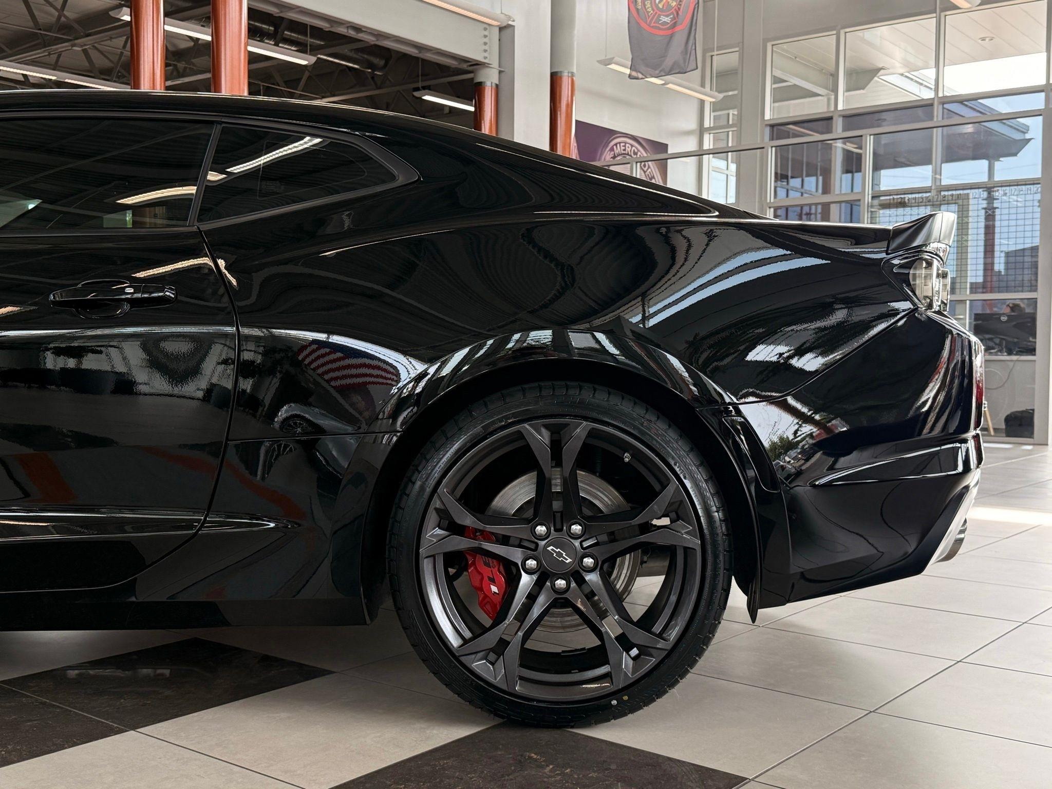 Chevrolet Camaro  2021
