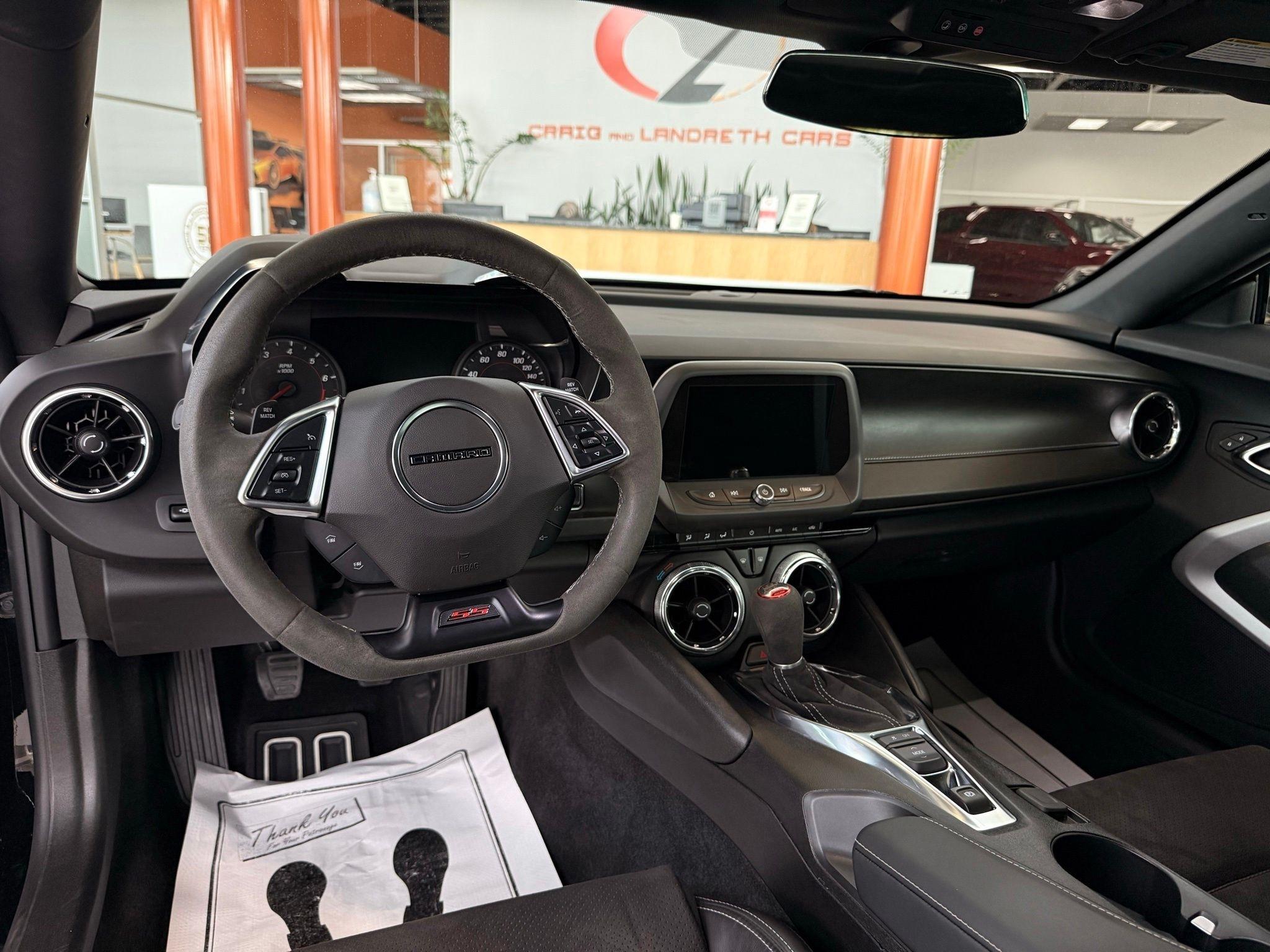 Chevrolet Camaro  2021