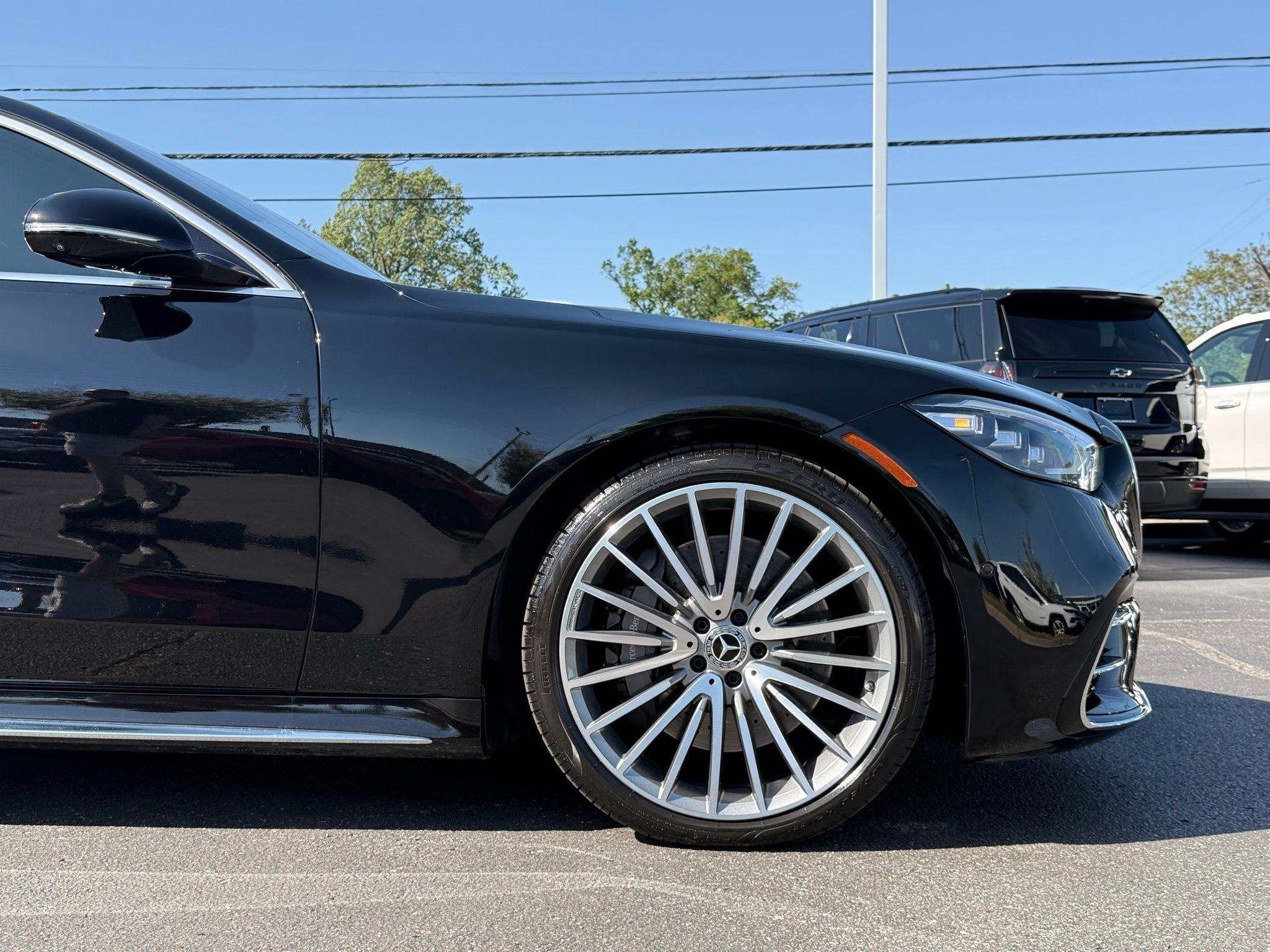 Mercedes-Benz S-Class  2022