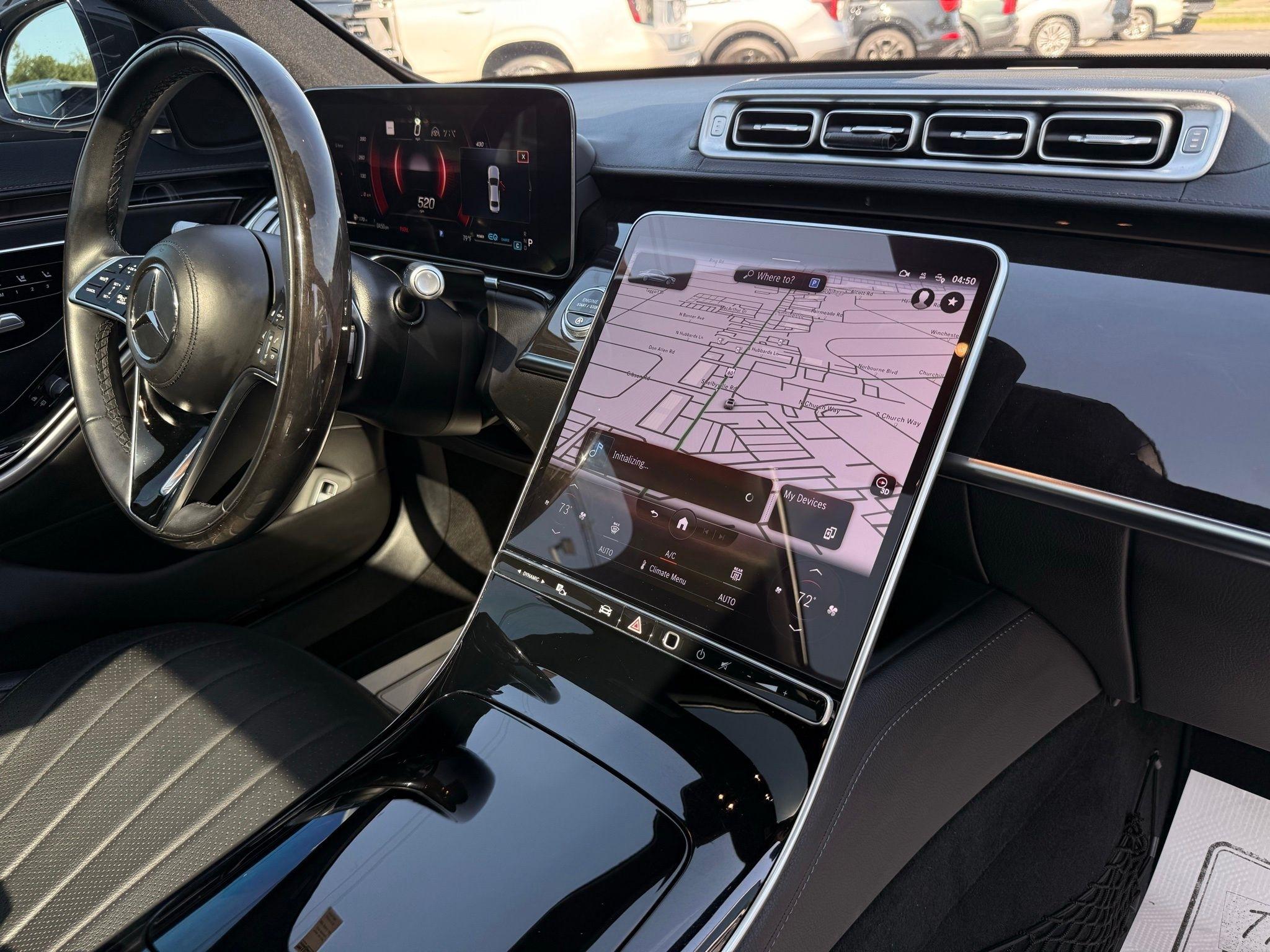 Mercedes-Benz S-Class  2022