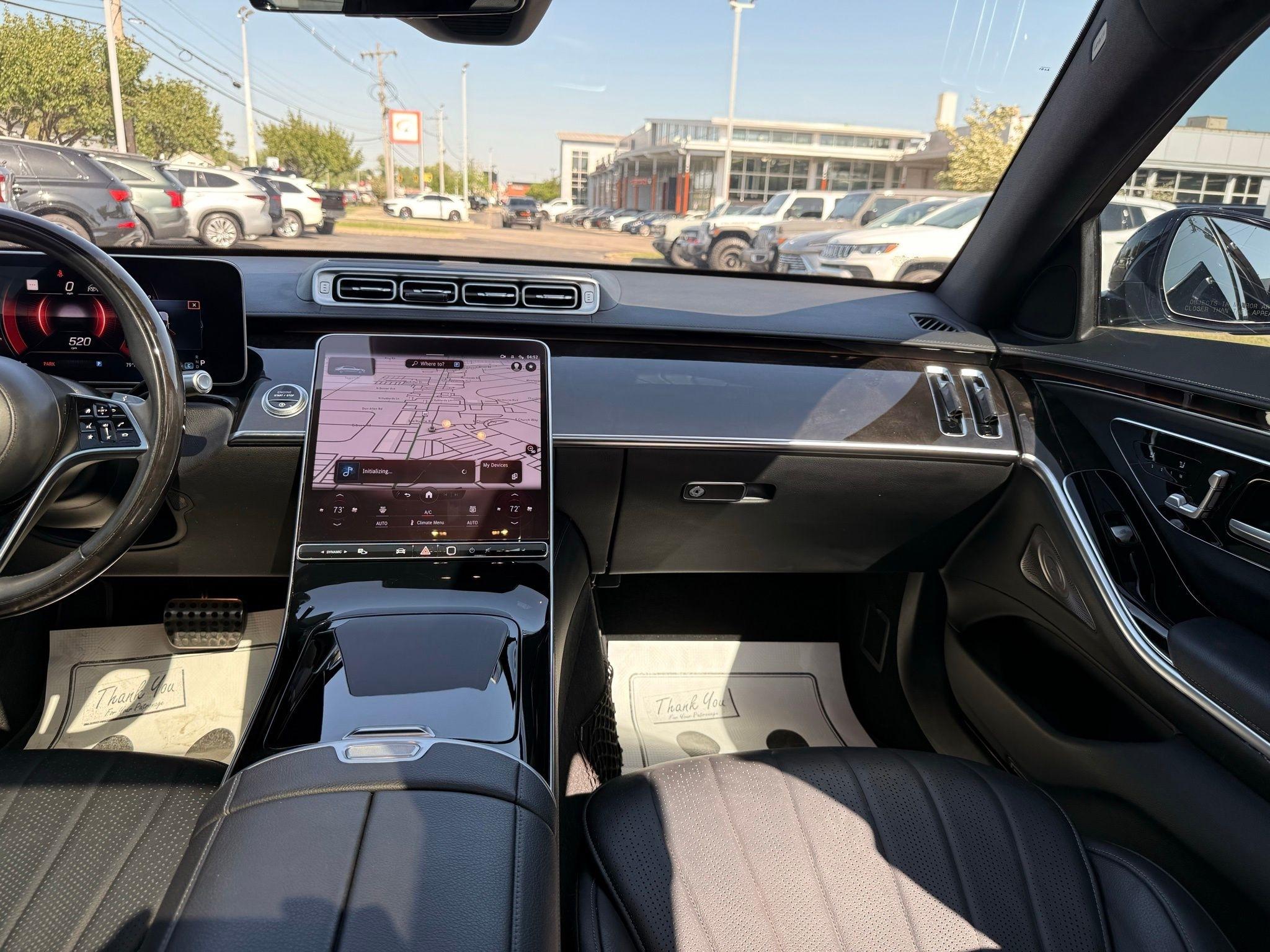 Mercedes-Benz S-Class  2022