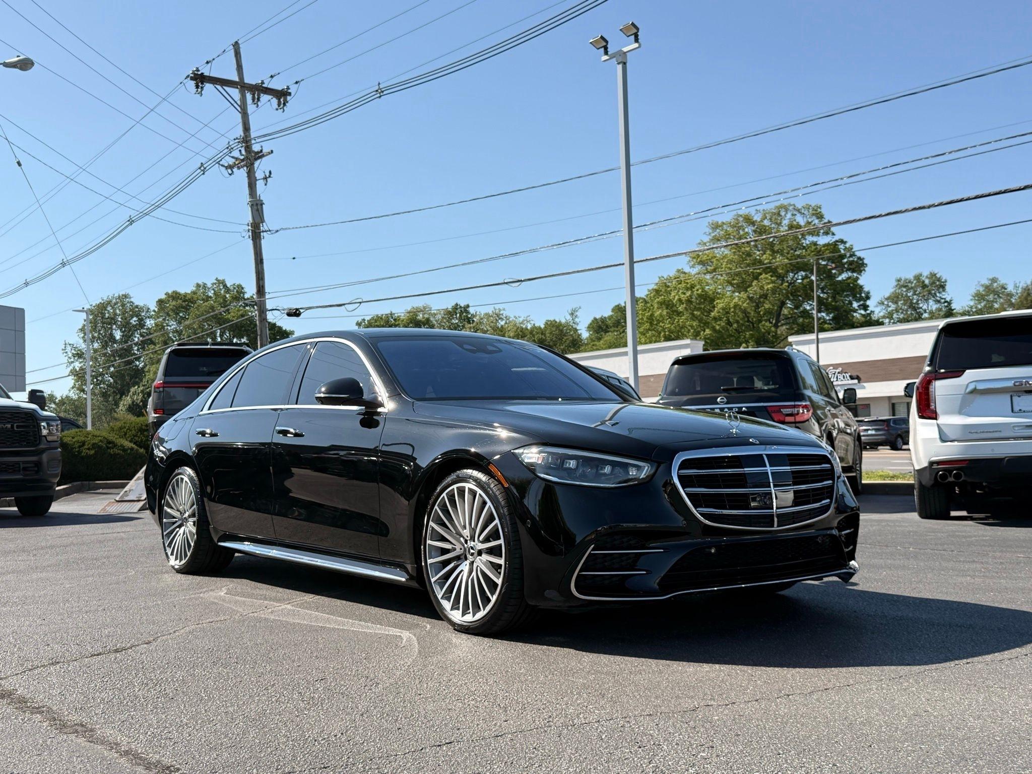 Mercedes-Benz S-Class  2022