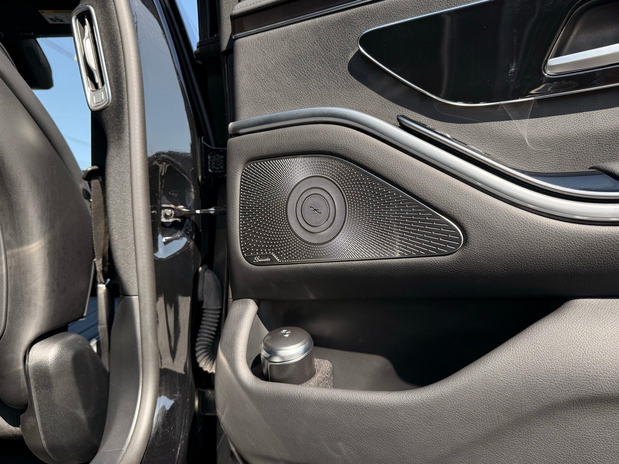 Mercedes-Benz S-Class  2022