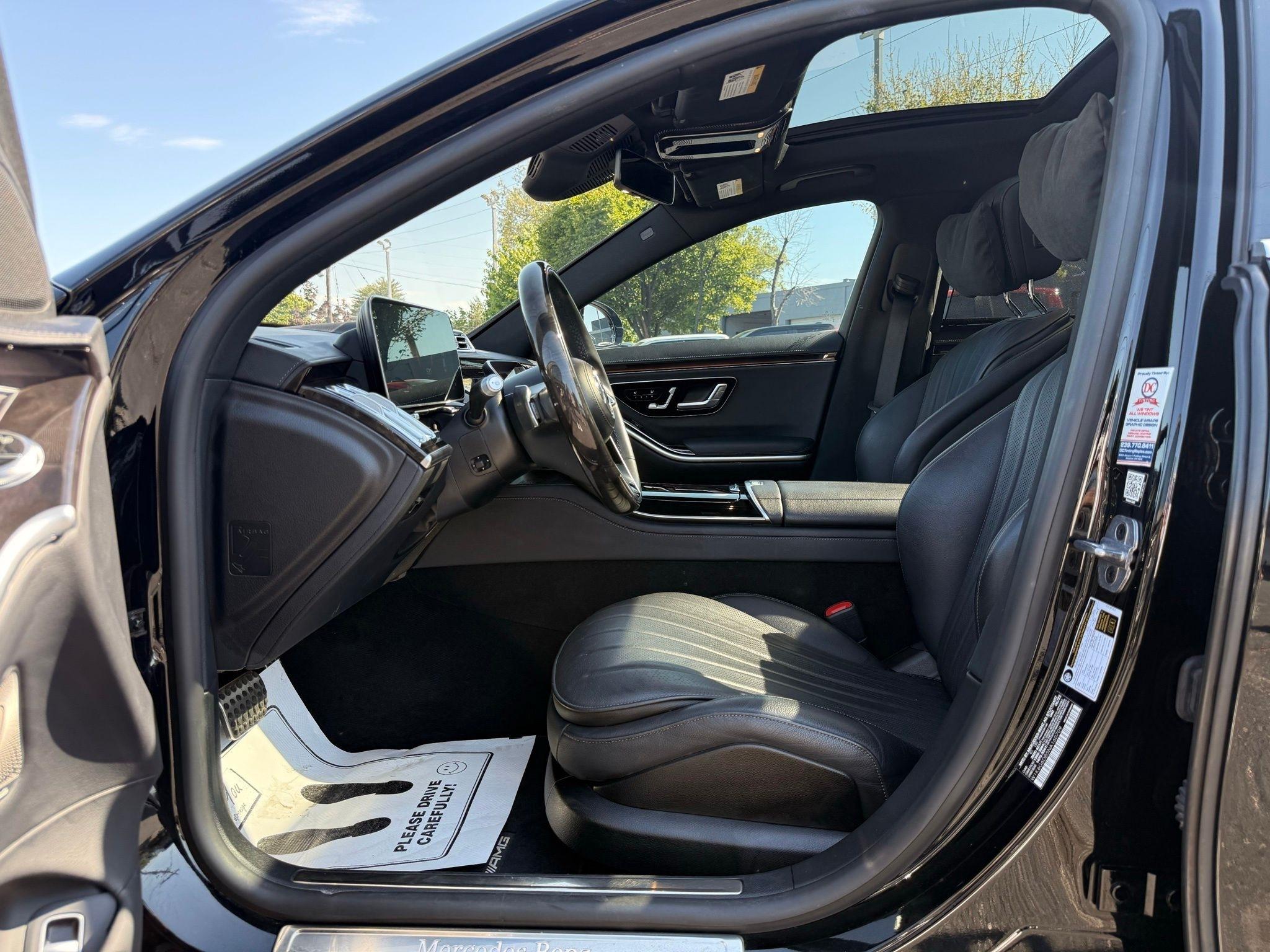 Mercedes-Benz S-Class  2022