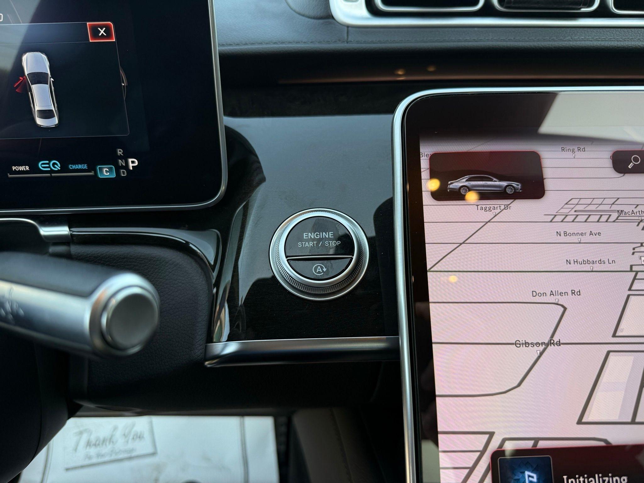 Mercedes-Benz S-Class  2022