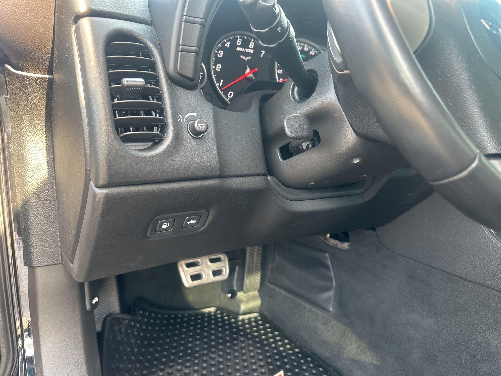 Chevrolet Corvette  2011