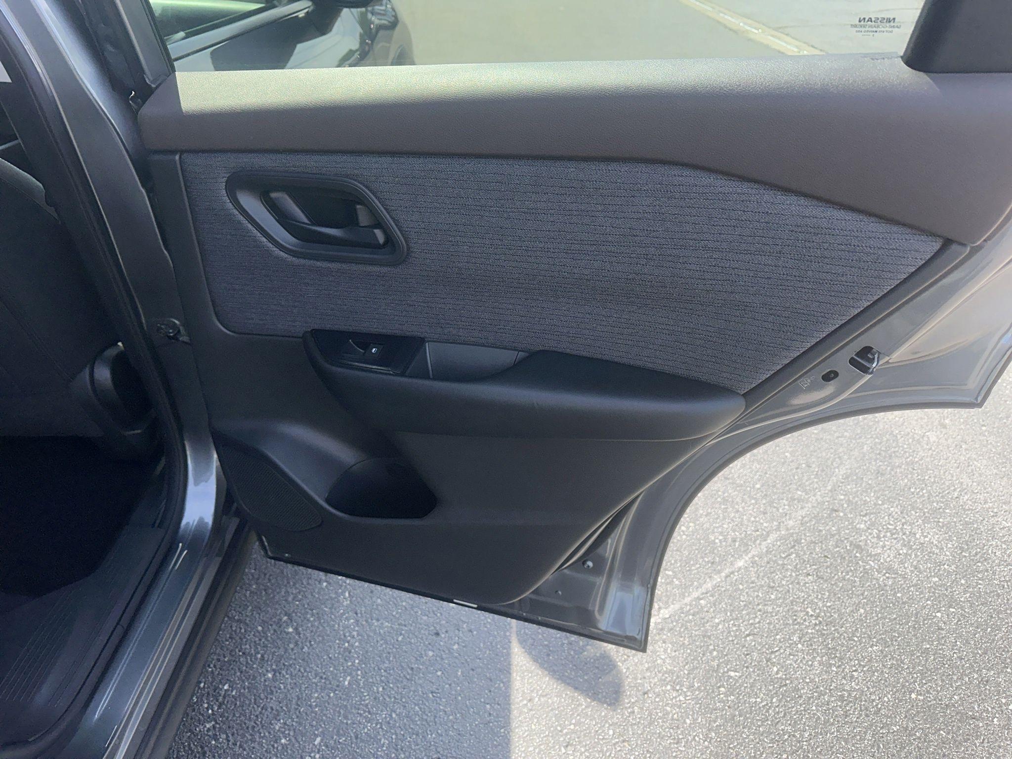 Nissan Rogue  2023