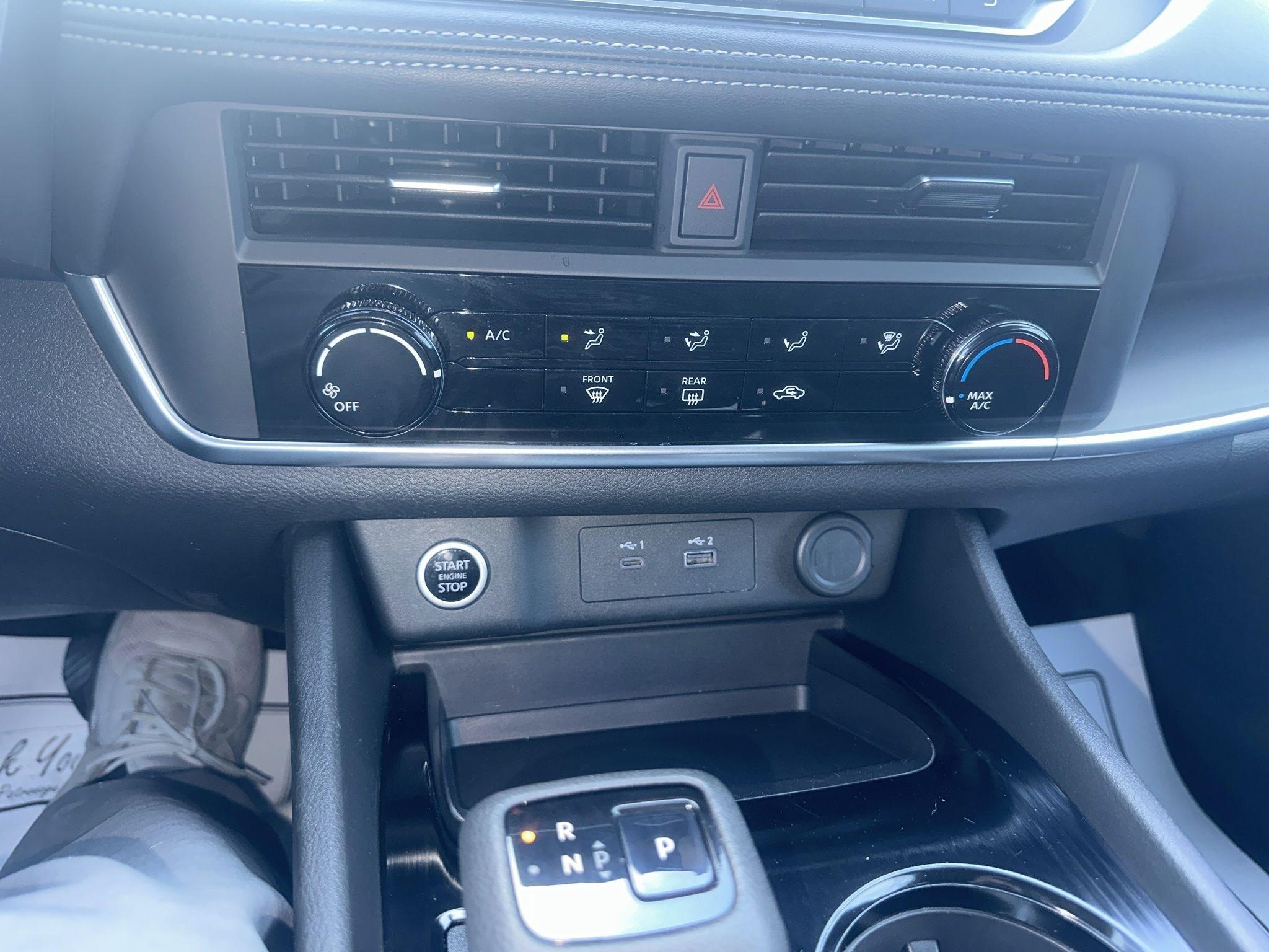 Nissan Rogue  2023
