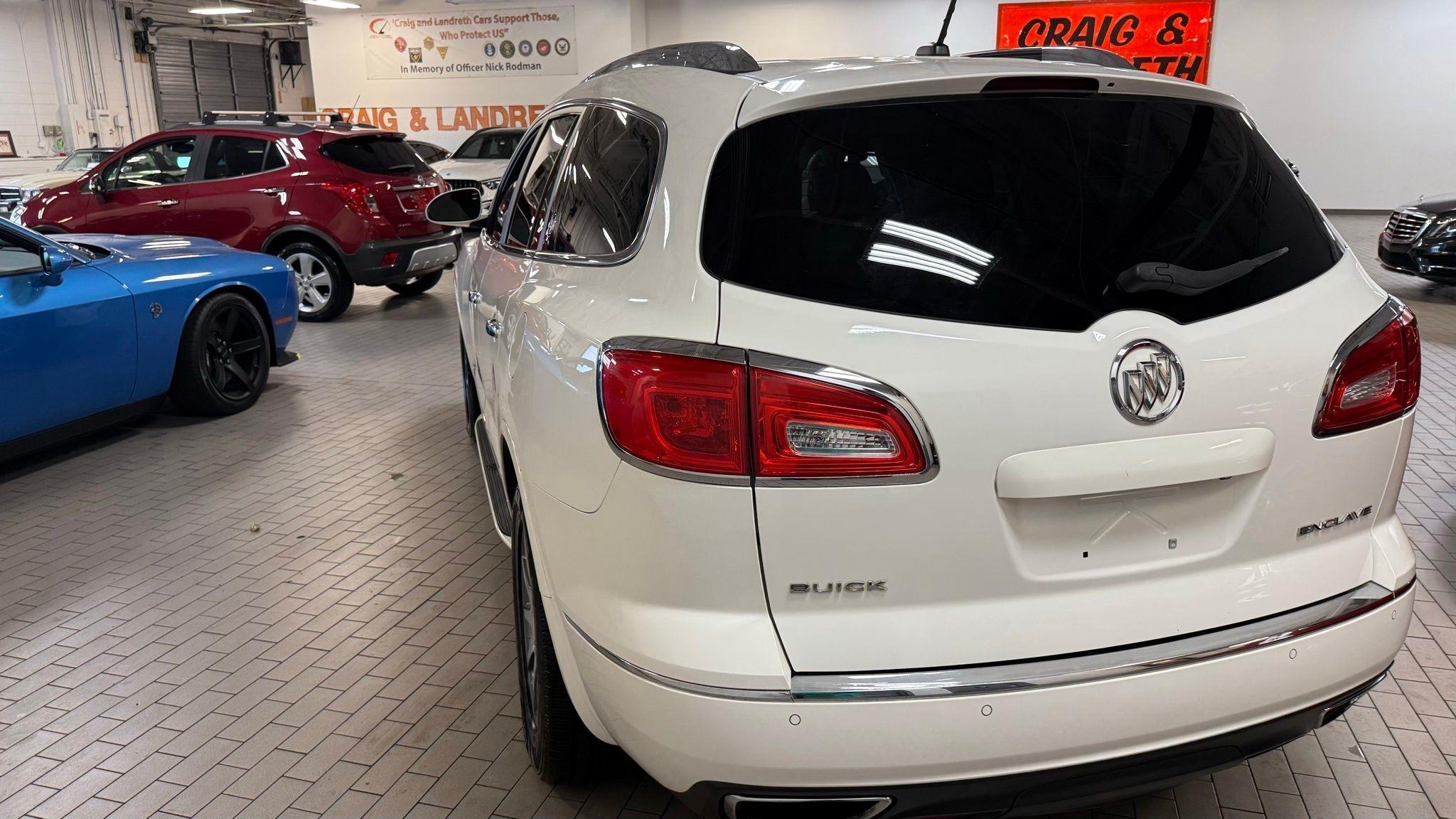 Buick Enclave  2015