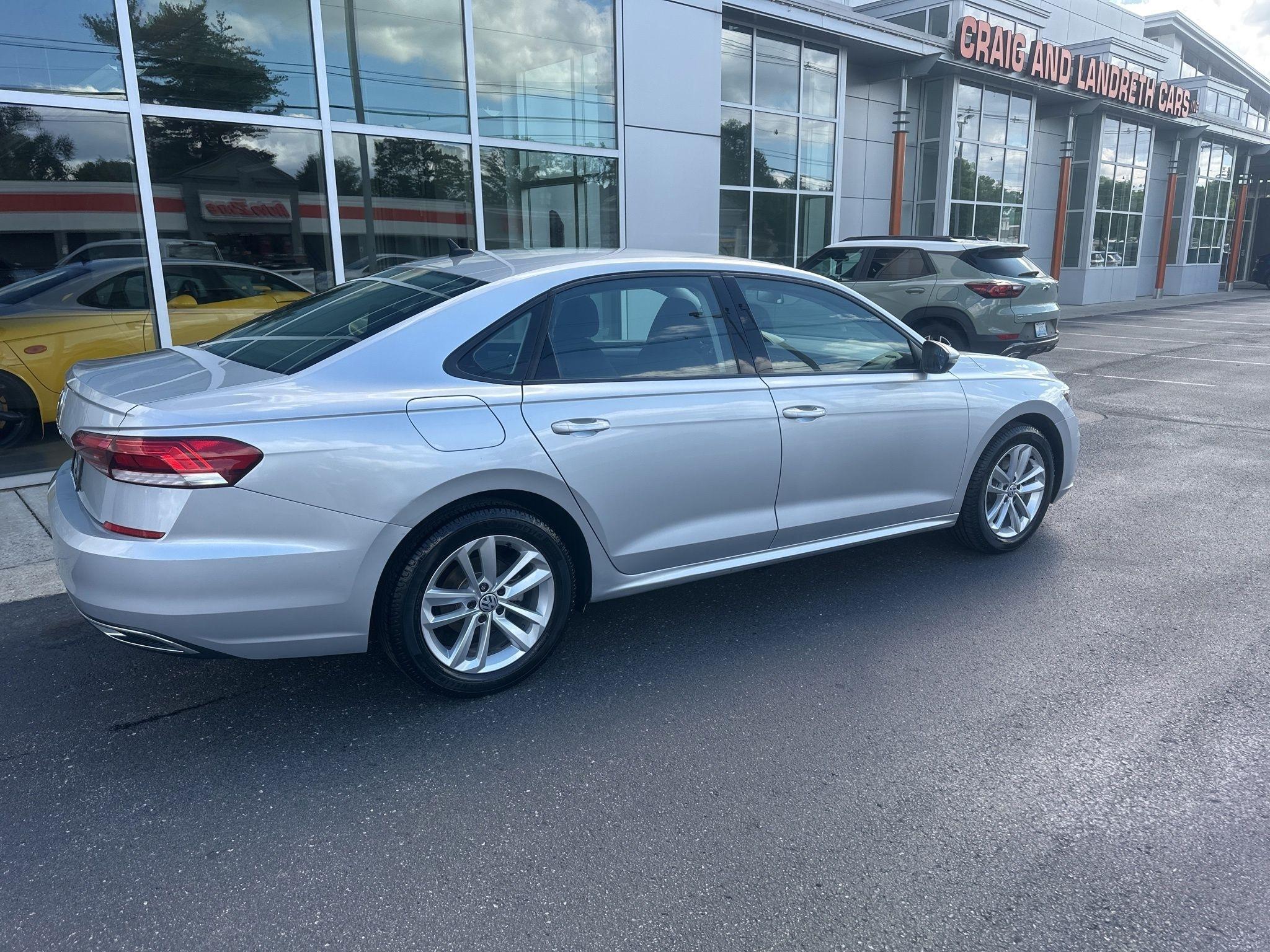 Volkswagen Passat  2020