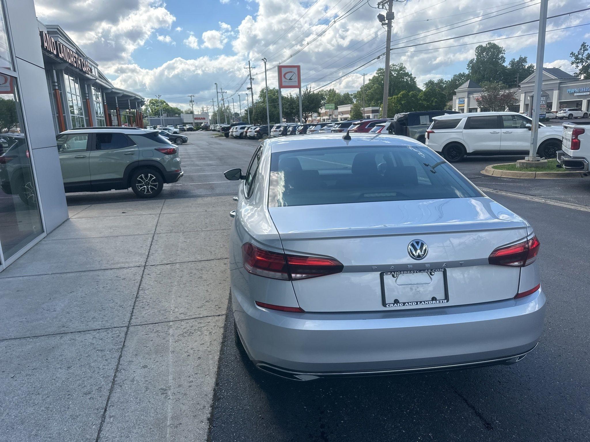 Volkswagen Passat  2020