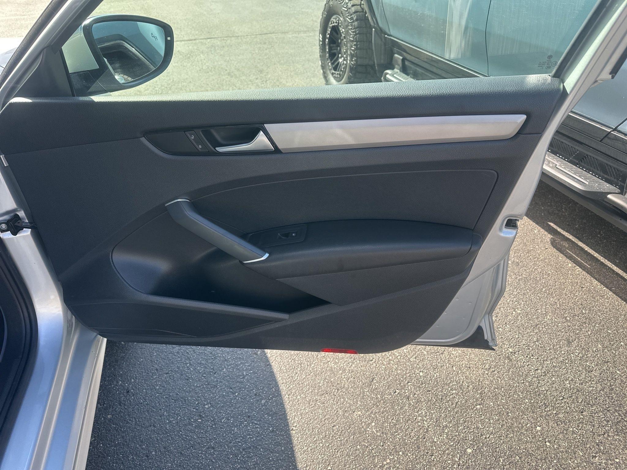 Volkswagen Passat  2020