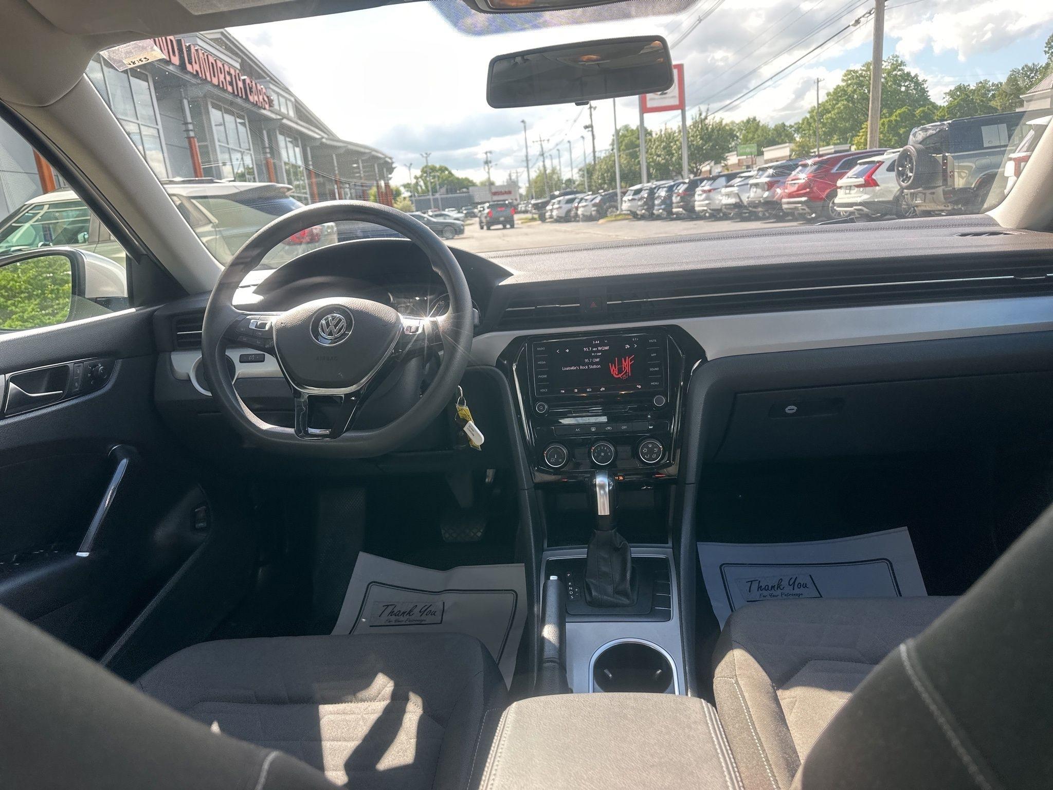 Volkswagen Passat  2020