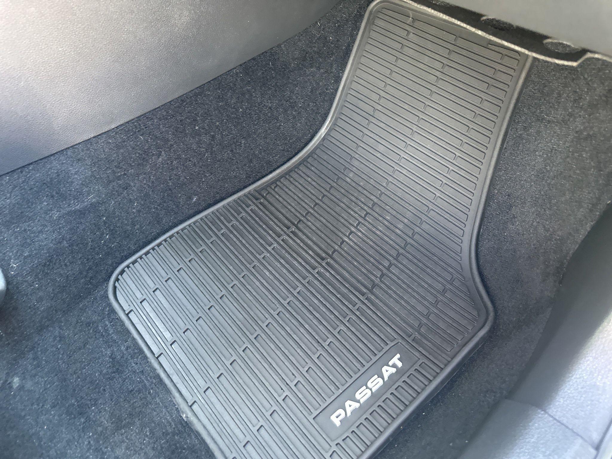 Volkswagen Passat  2020