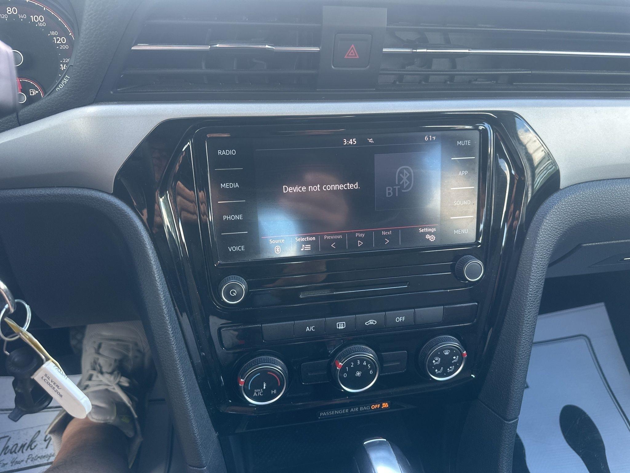 Volkswagen Passat  2020