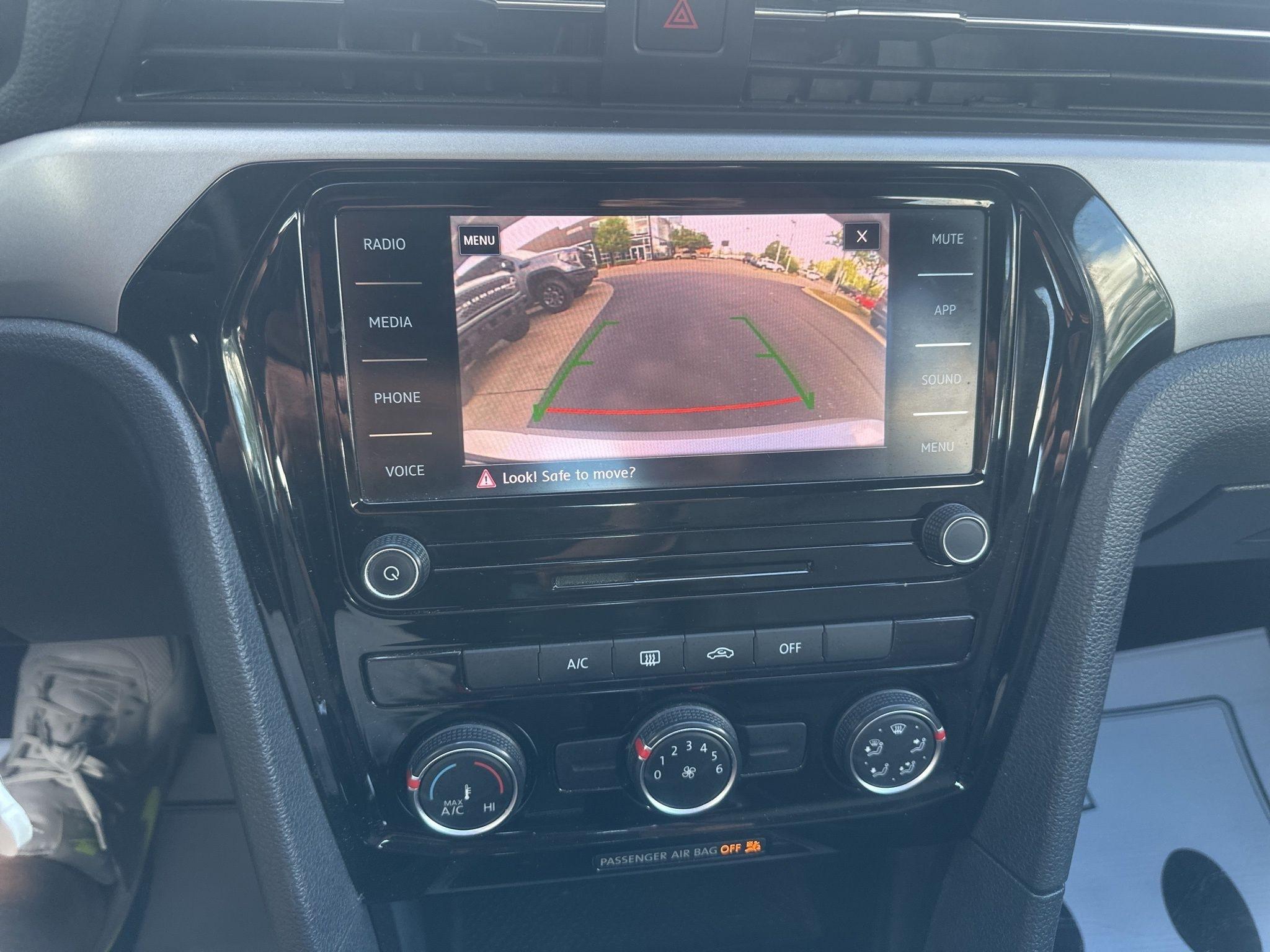 Volkswagen Passat  2020