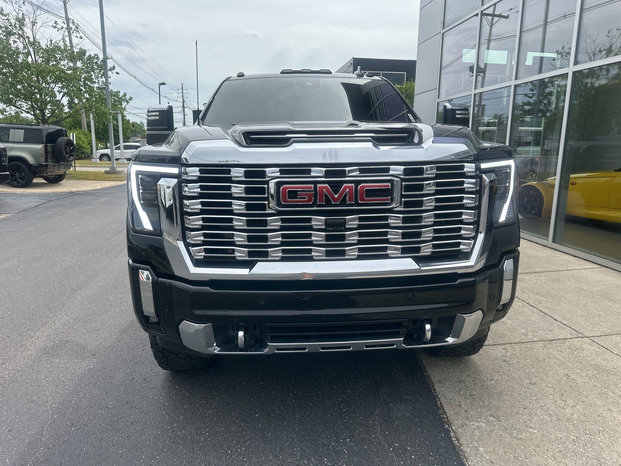 GMC Sierra 3500HD  2025