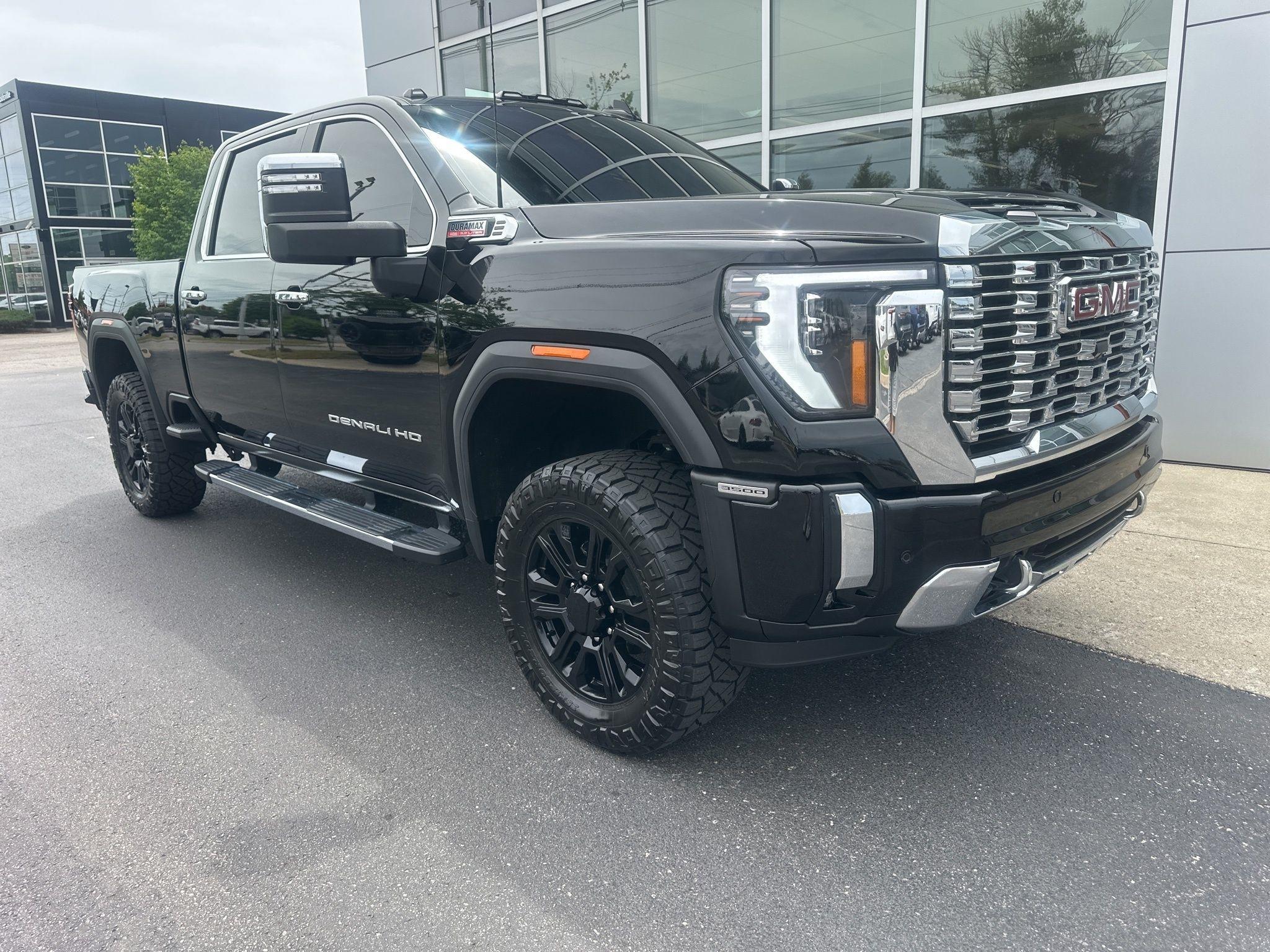GMC Sierra 3500HD  2025