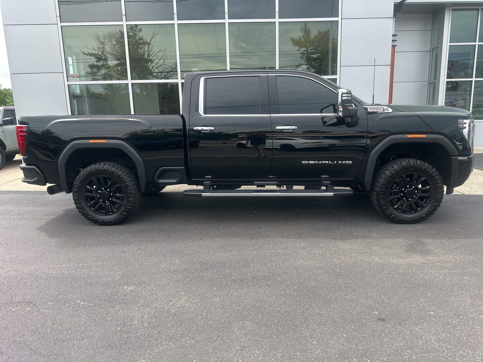 GMC Sierra 3500HD  2025