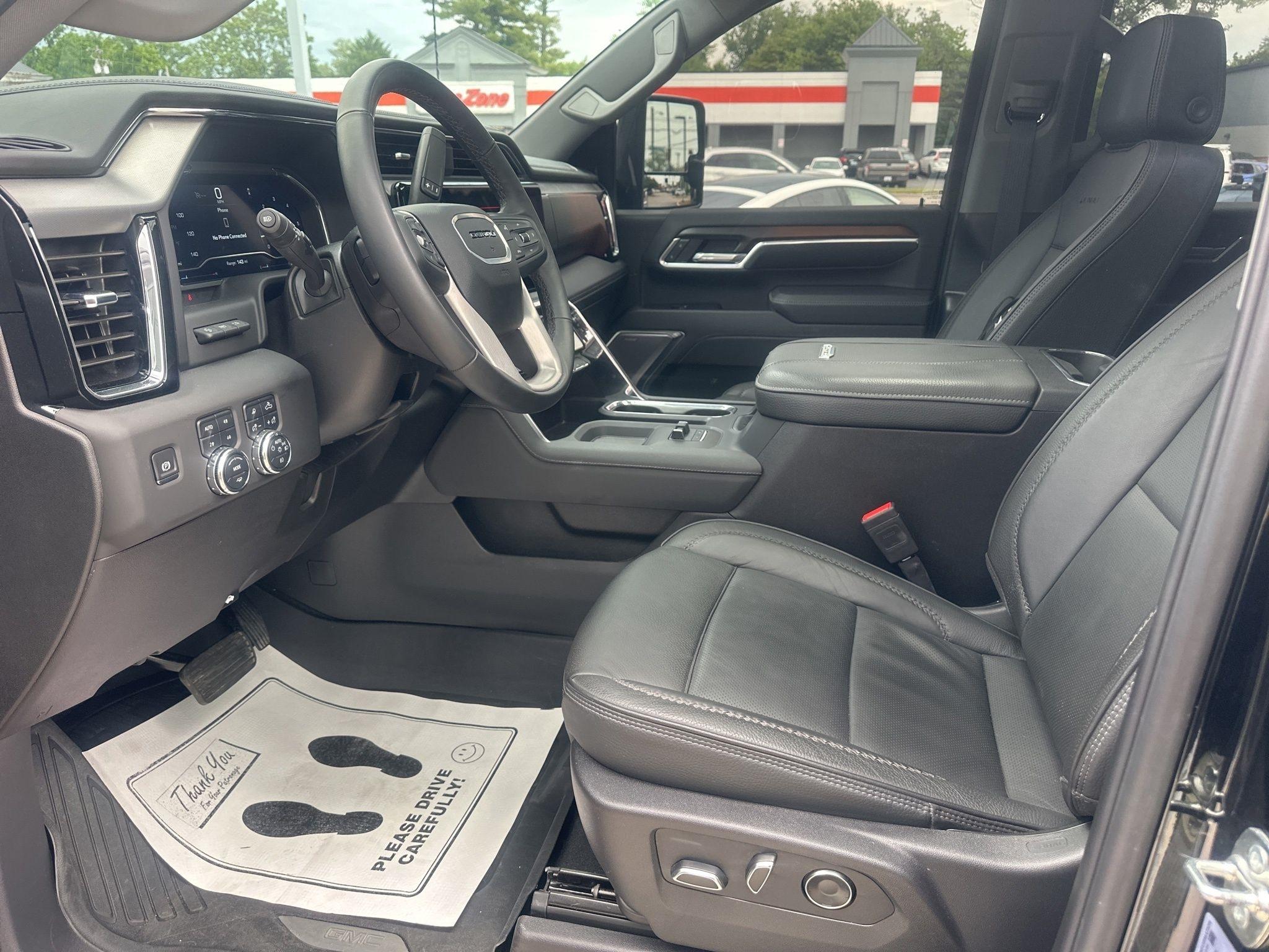 GMC Sierra 3500HD  2025