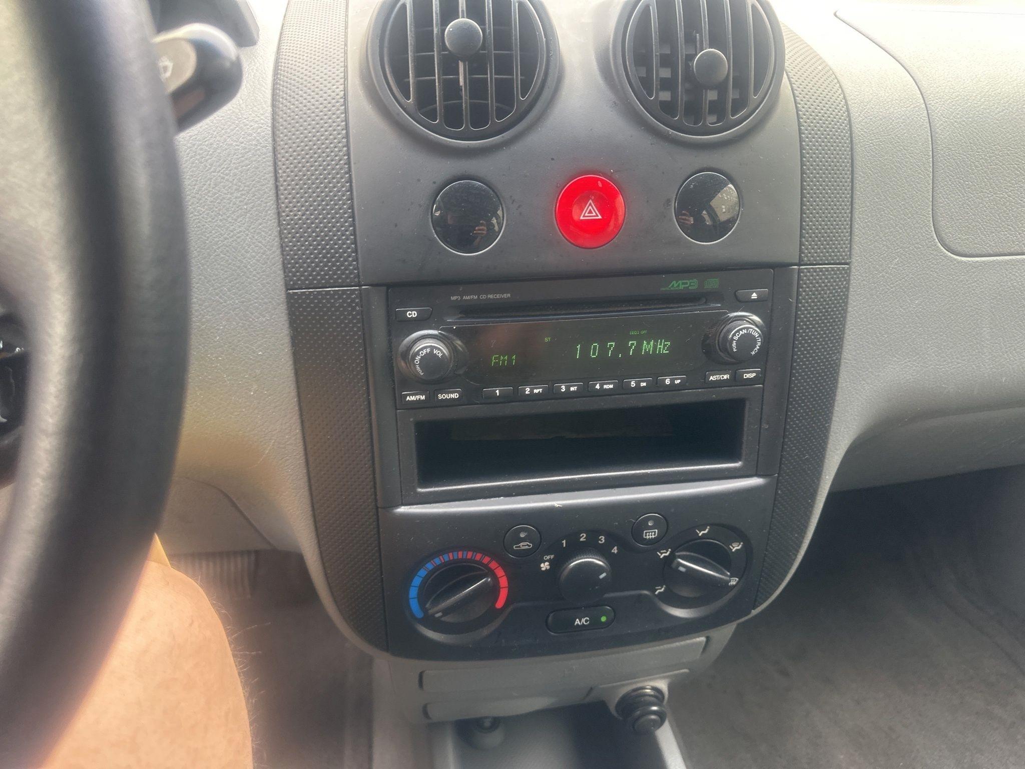 Chevrolet Aveo  2005